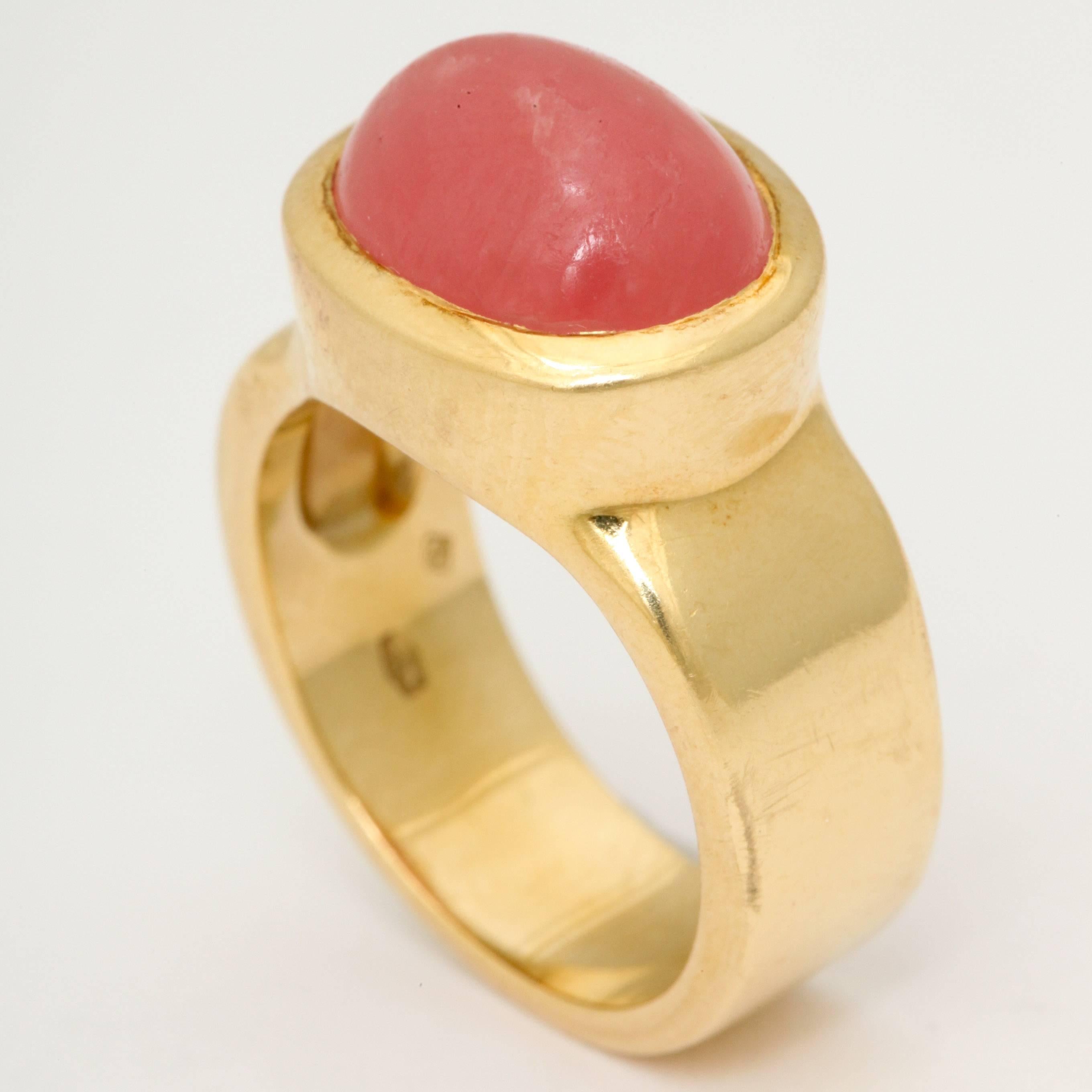 1970s H.Stern Cabochon Red Rhodochrosite Gold Unisex Hip Ring 5