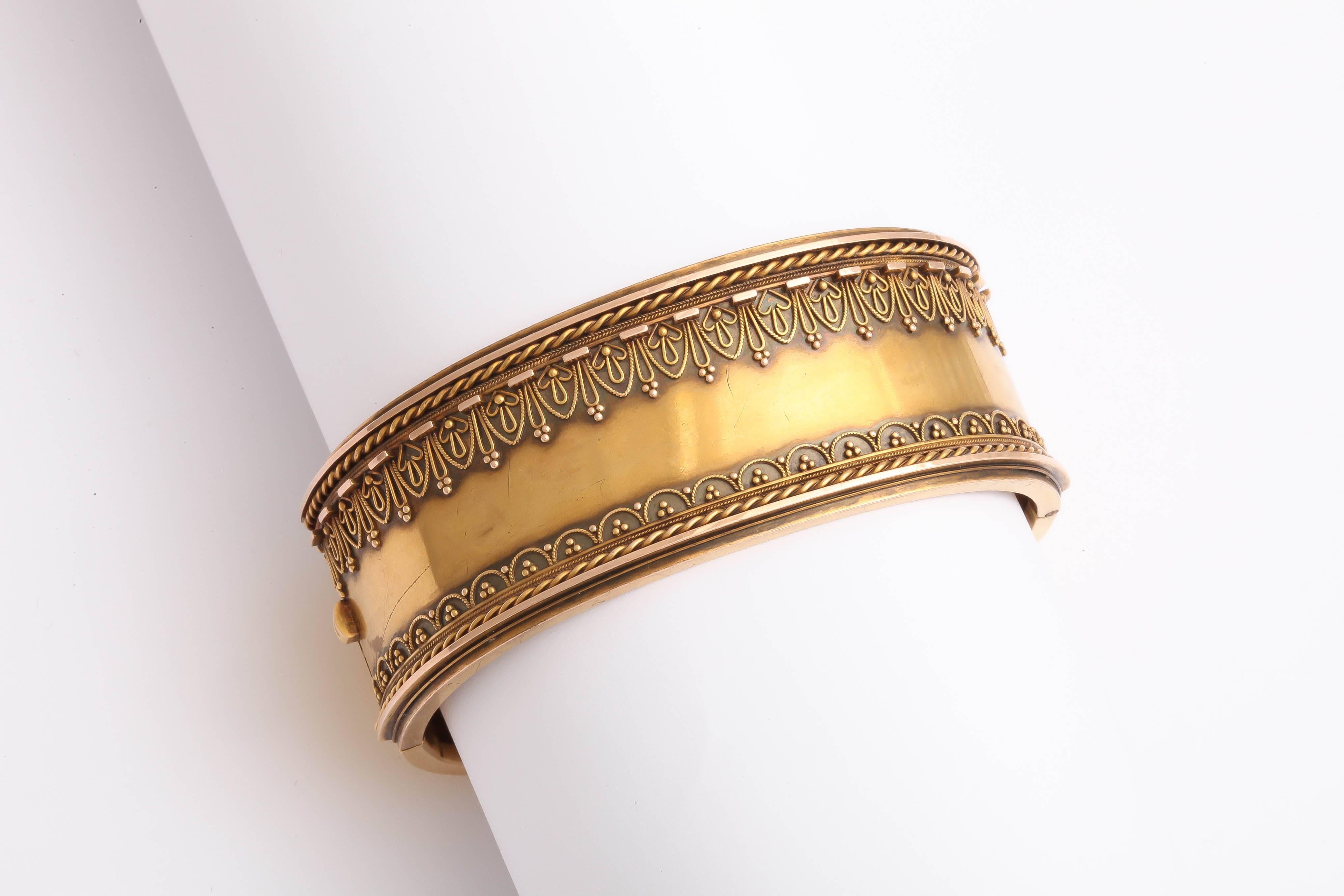 Victorian Etruscan Revival Cuff Bracelet In Excellent Condition In New York, NY