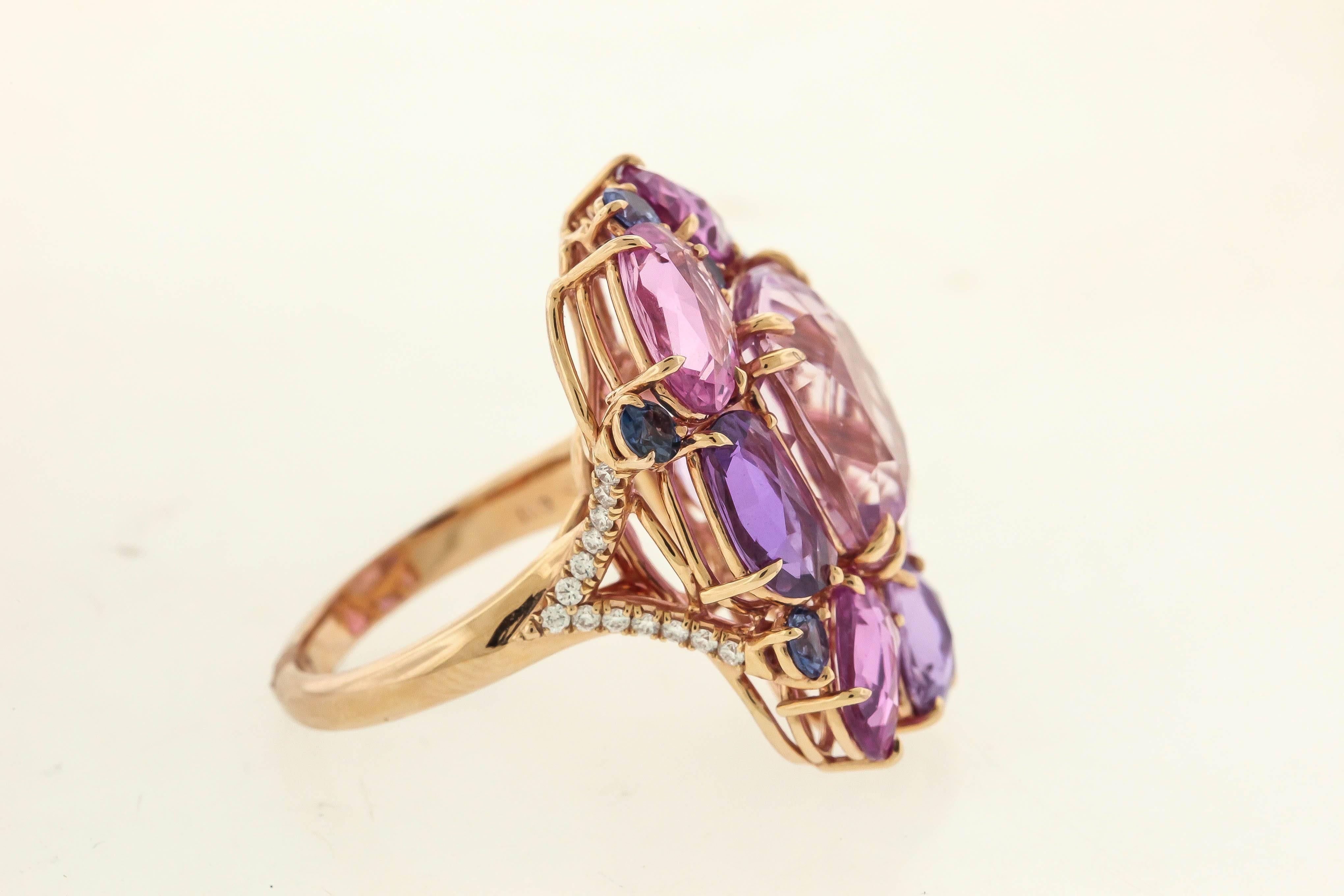 Women's Magnificent Gem Kunzite Sapphire gold Cocktail Ring  For Sale