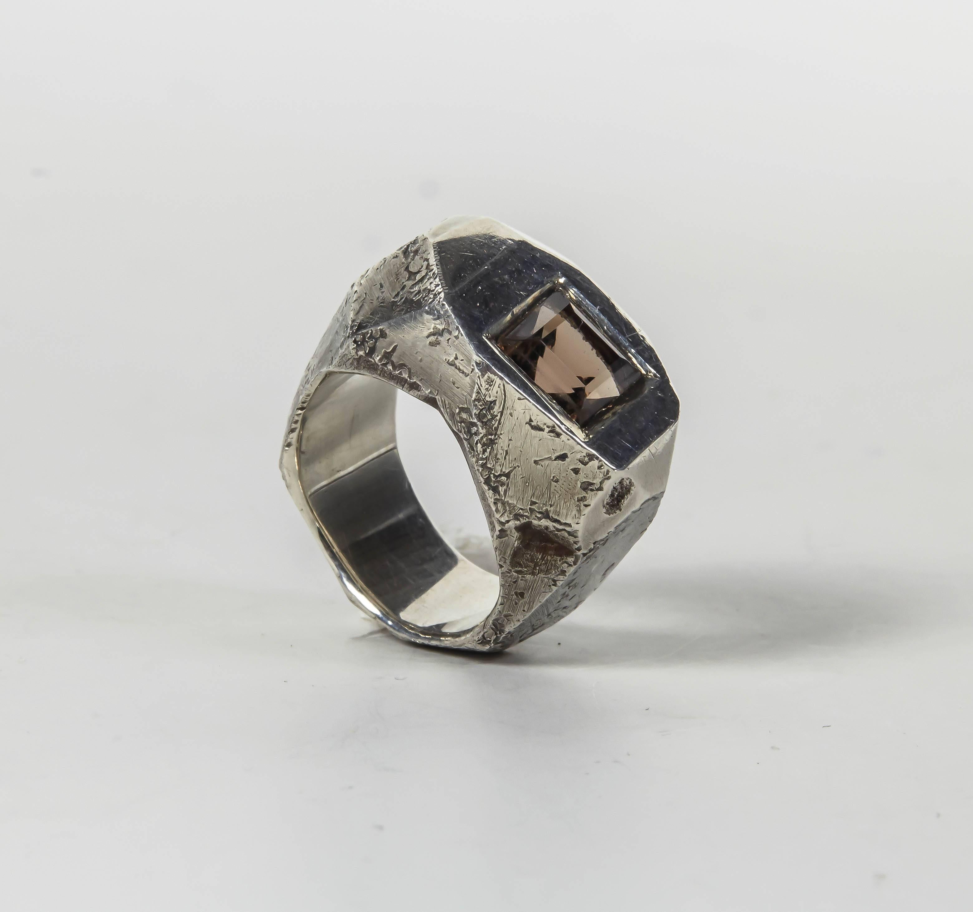 Contemporary Jean Grisoni Oxydised Silver Ring with Quartz Square Quartz Stone For Sale