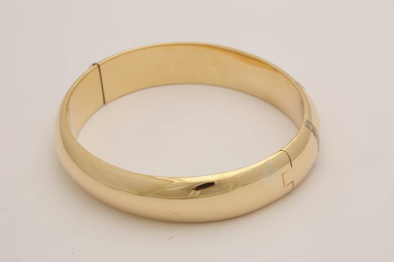 Diamond Gold Bangle Bracelet For Sale at 1stDibs