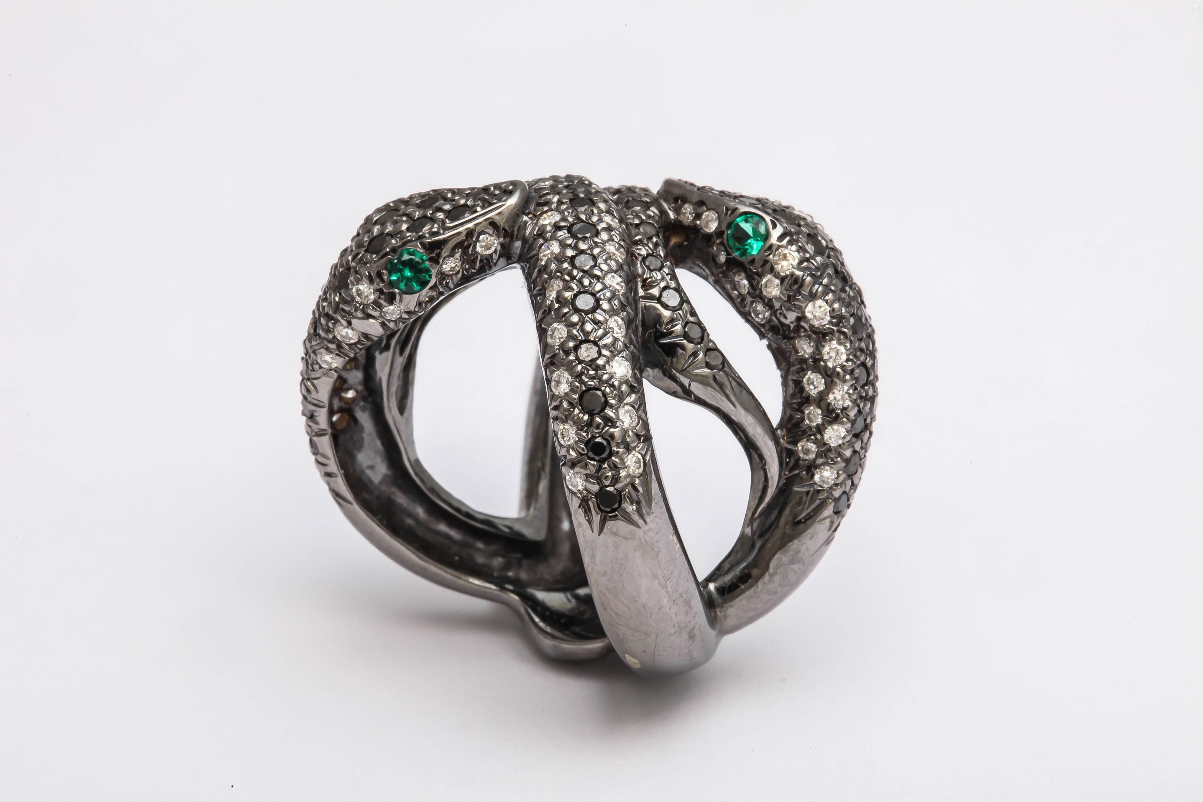 Faraone Mennella Emerald Diamond Gold Snake Ring For Sale 1