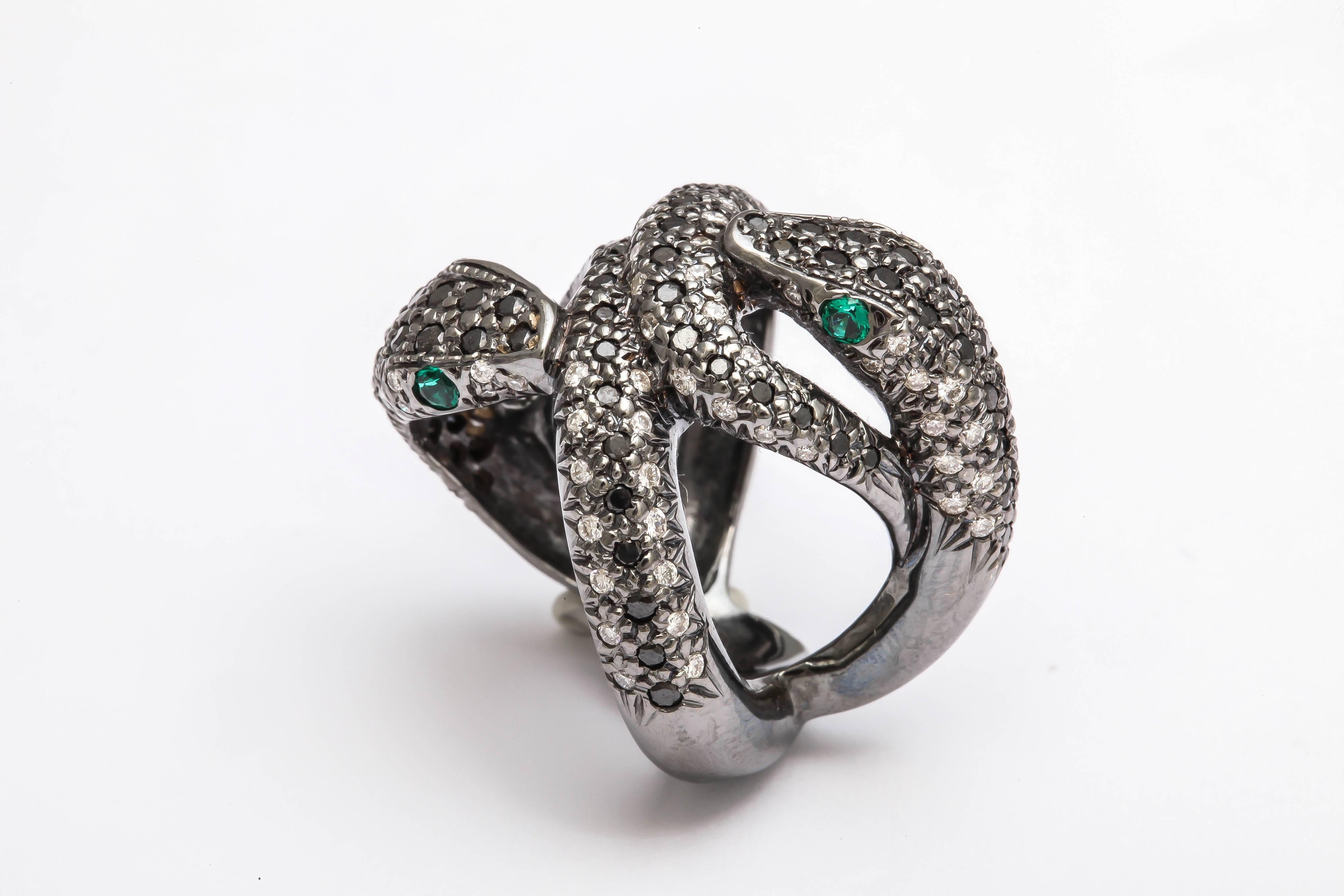 Faraone Mennella Emerald Diamond Gold Snake Ring For Sale 4