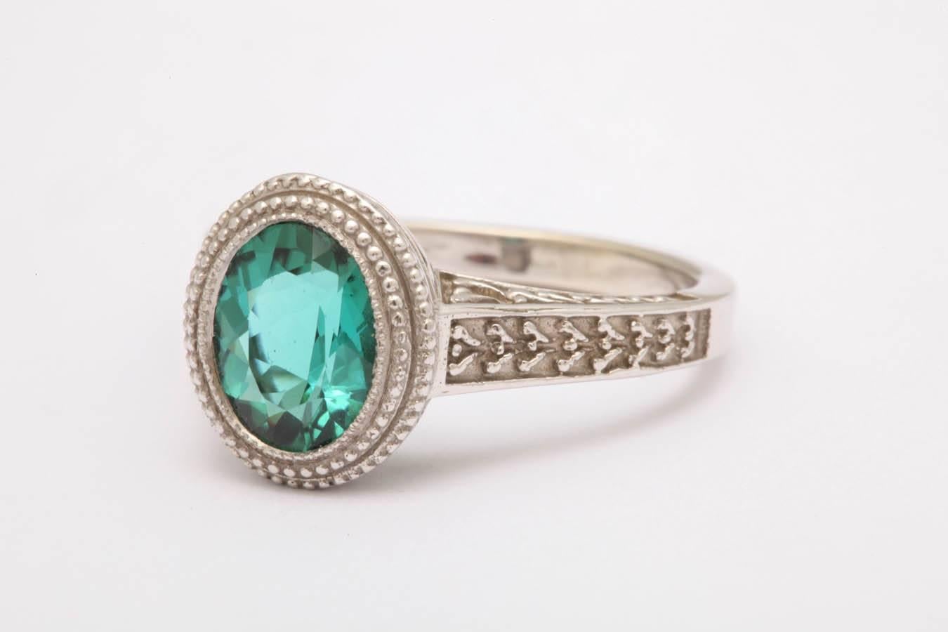 Contemporary Stunning Blue Green Tourmaline Gold Ring For Sale