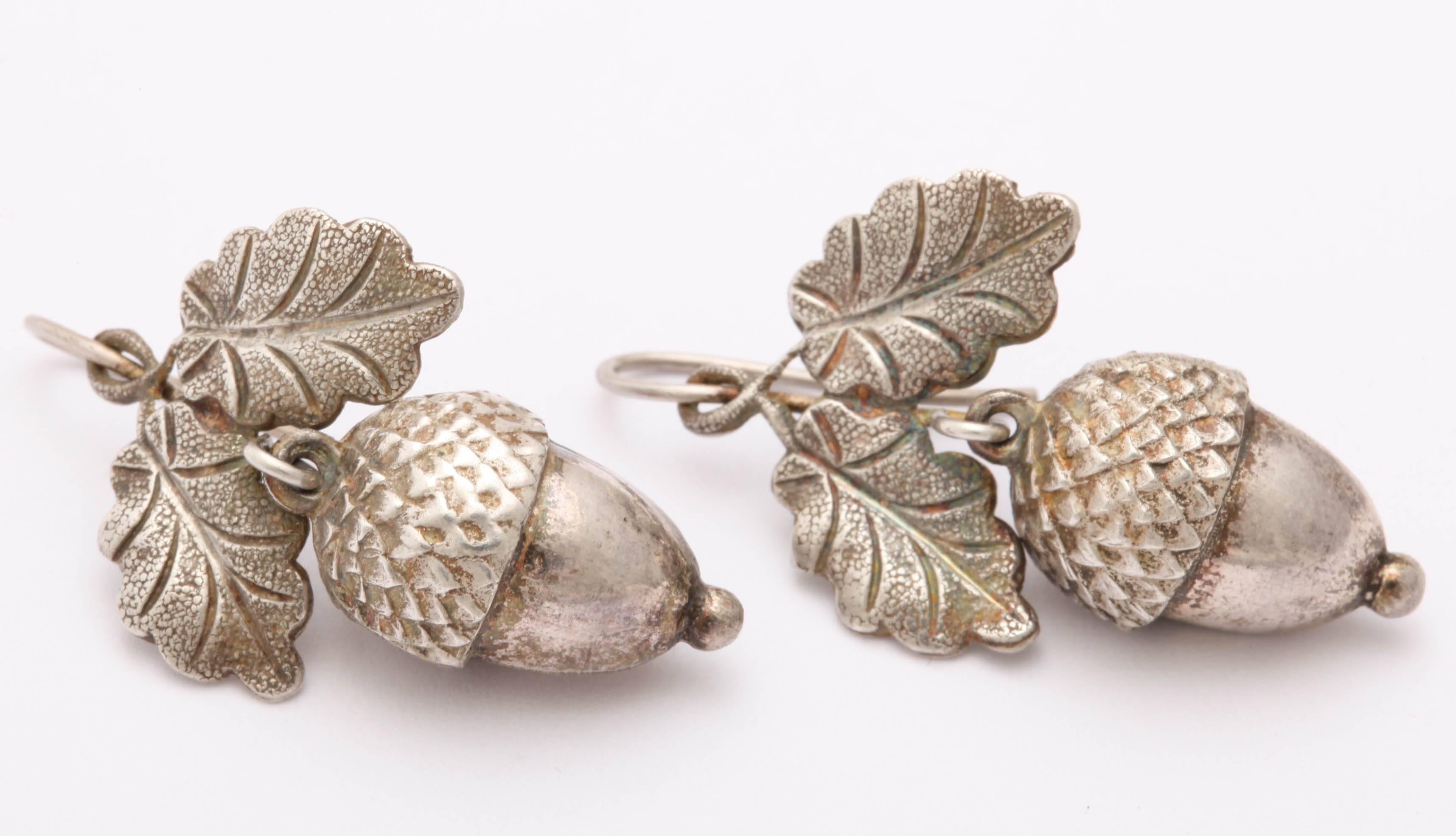 VICTORIAN Silver Acorn and Oak Leaf Dangle Earrings 1
