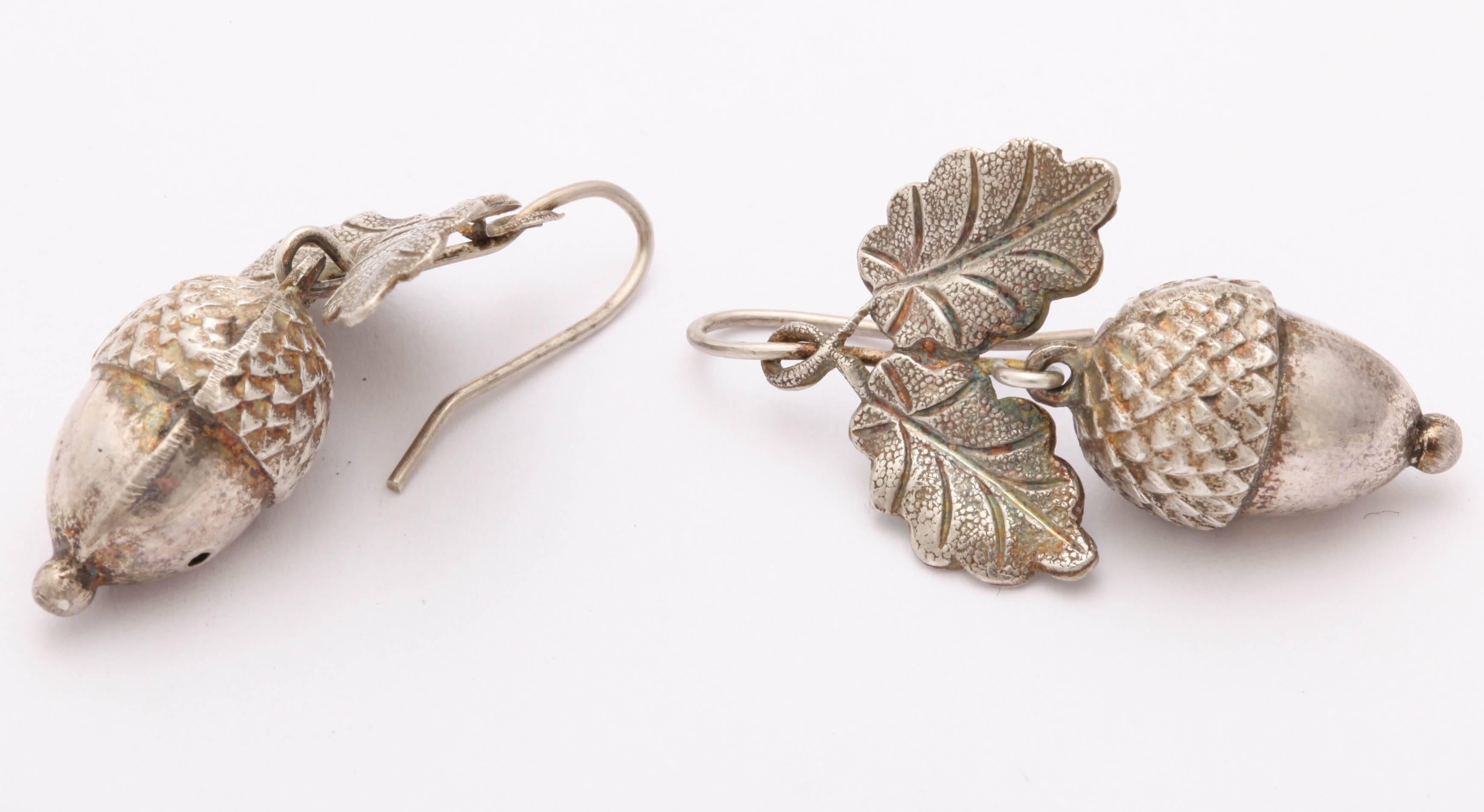 VICTORIAN Silver Acorn and Oak Leaf Dangle Earrings 2