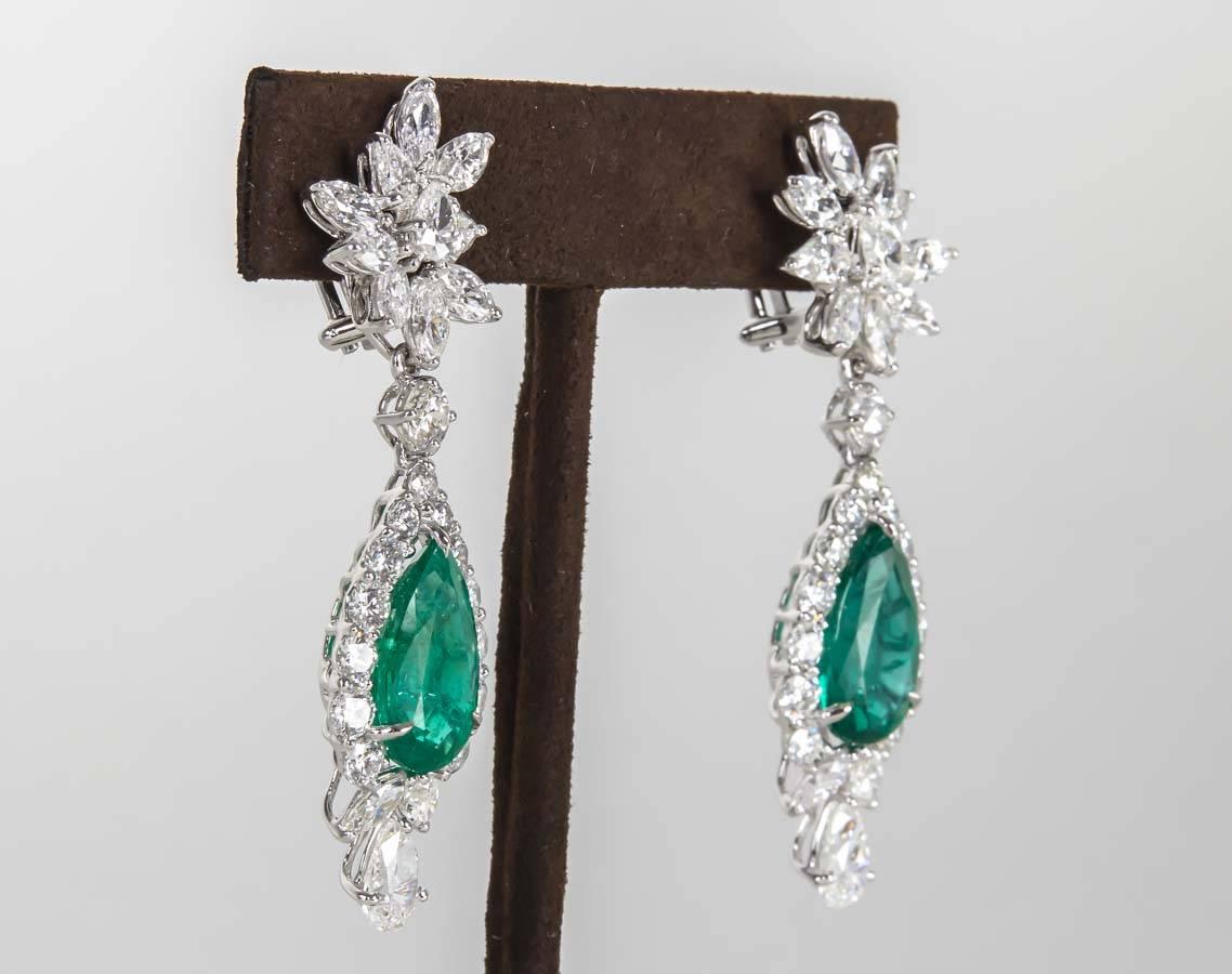 Incredible Emerald Diamond Platinum Drop Earrings 2