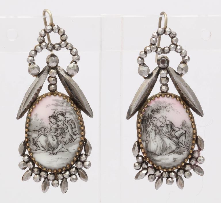 Rare Georgian Romantic Pendant and Earrings in Cut Steel For Sale 1