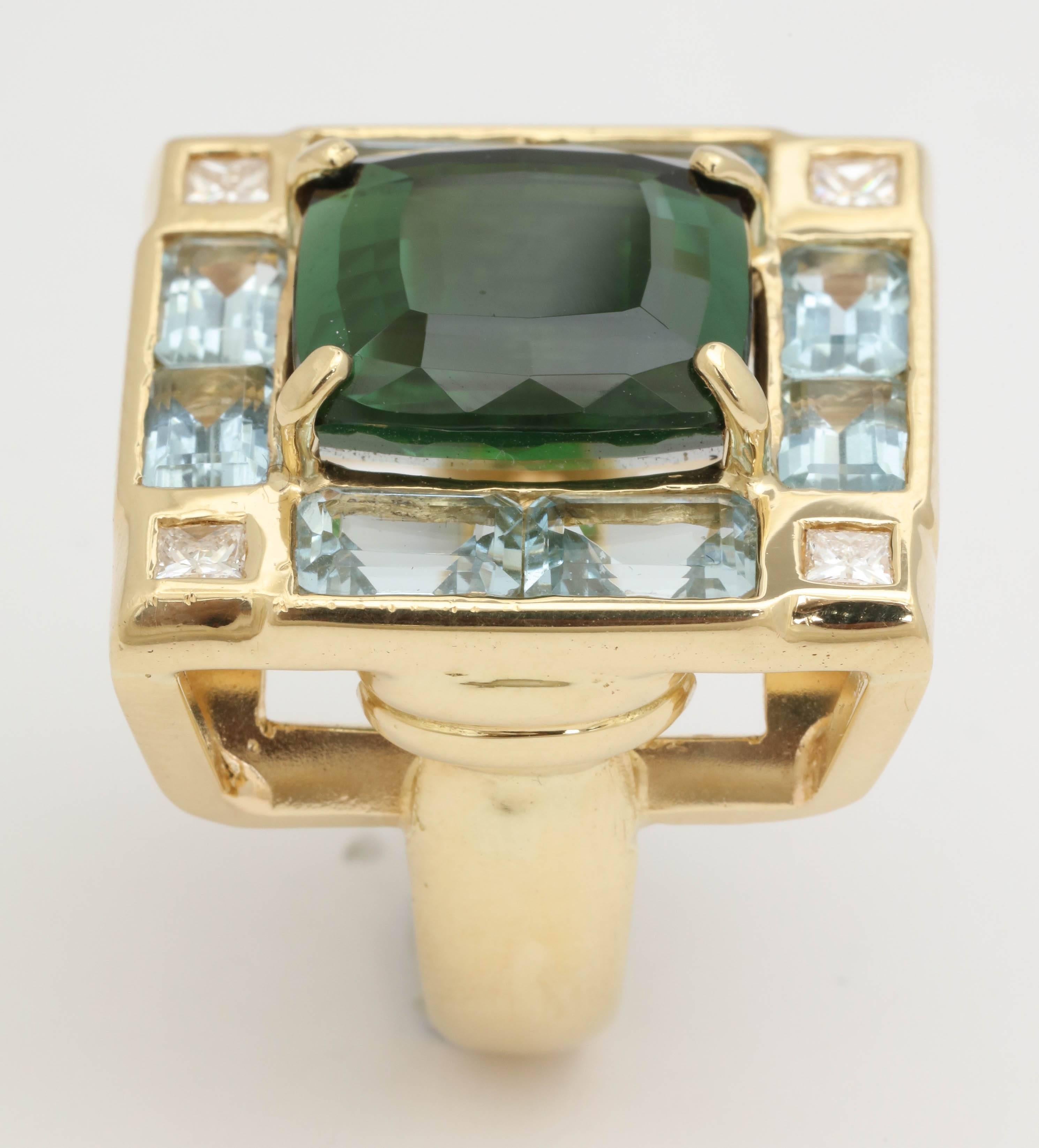 1960s Mayor's Green Tourmaline Aquamarine Diamond Gold Ring 3