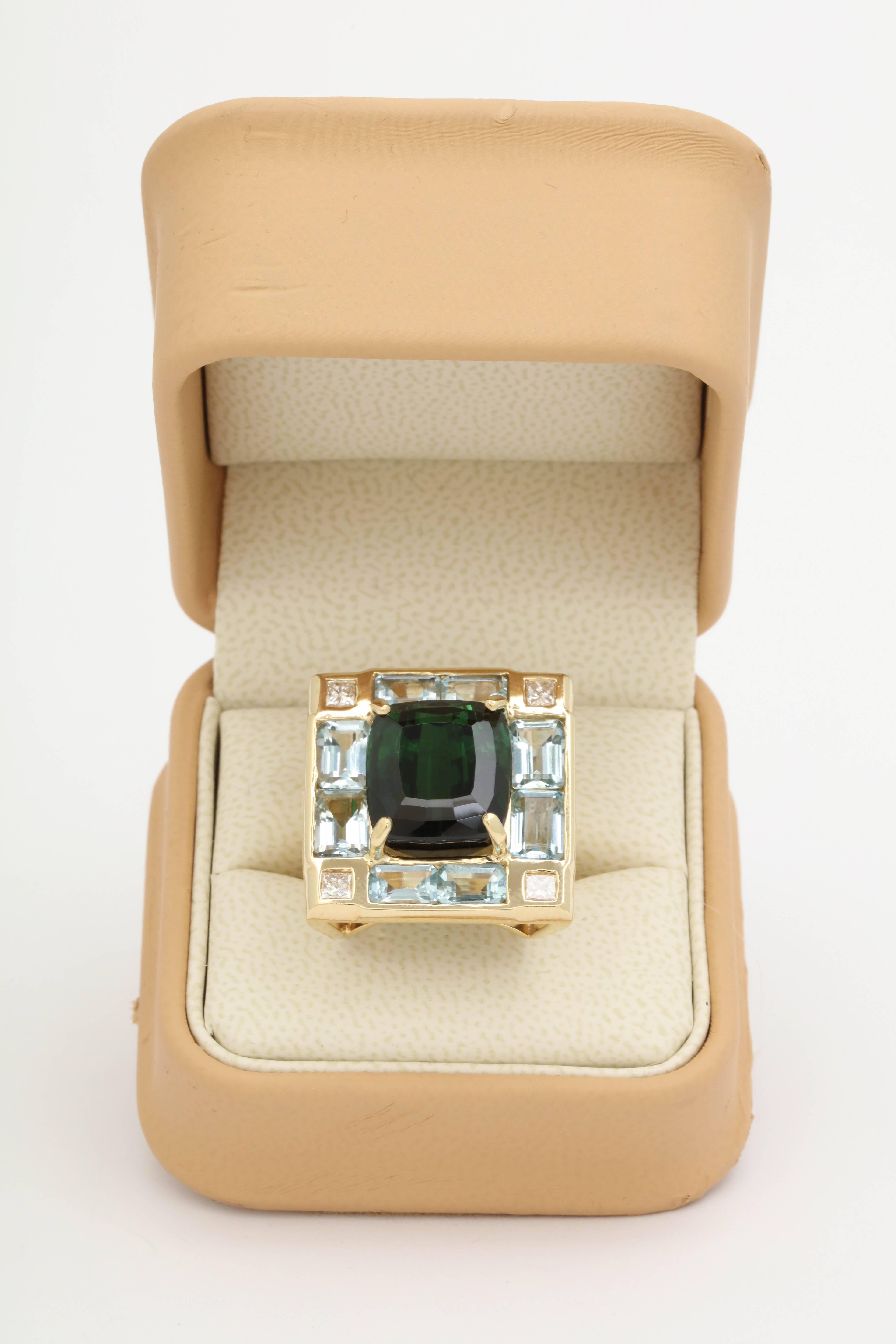 1960s Mayor's Green Tourmaline Aquamarine Diamond Gold Ring 4