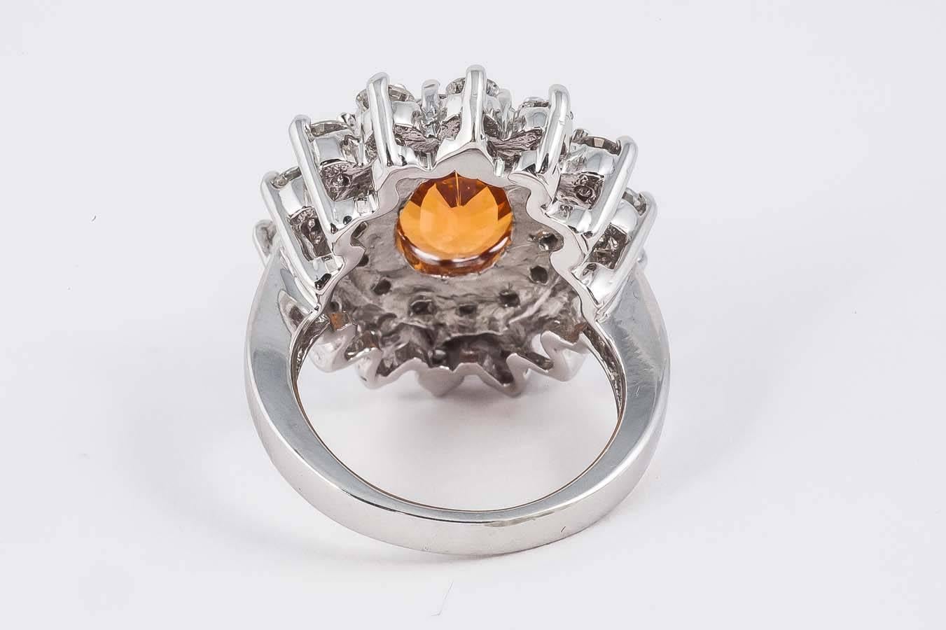 Rare Spessartite Diamond Gold Cluster Ring In Excellent Condition In London, GB