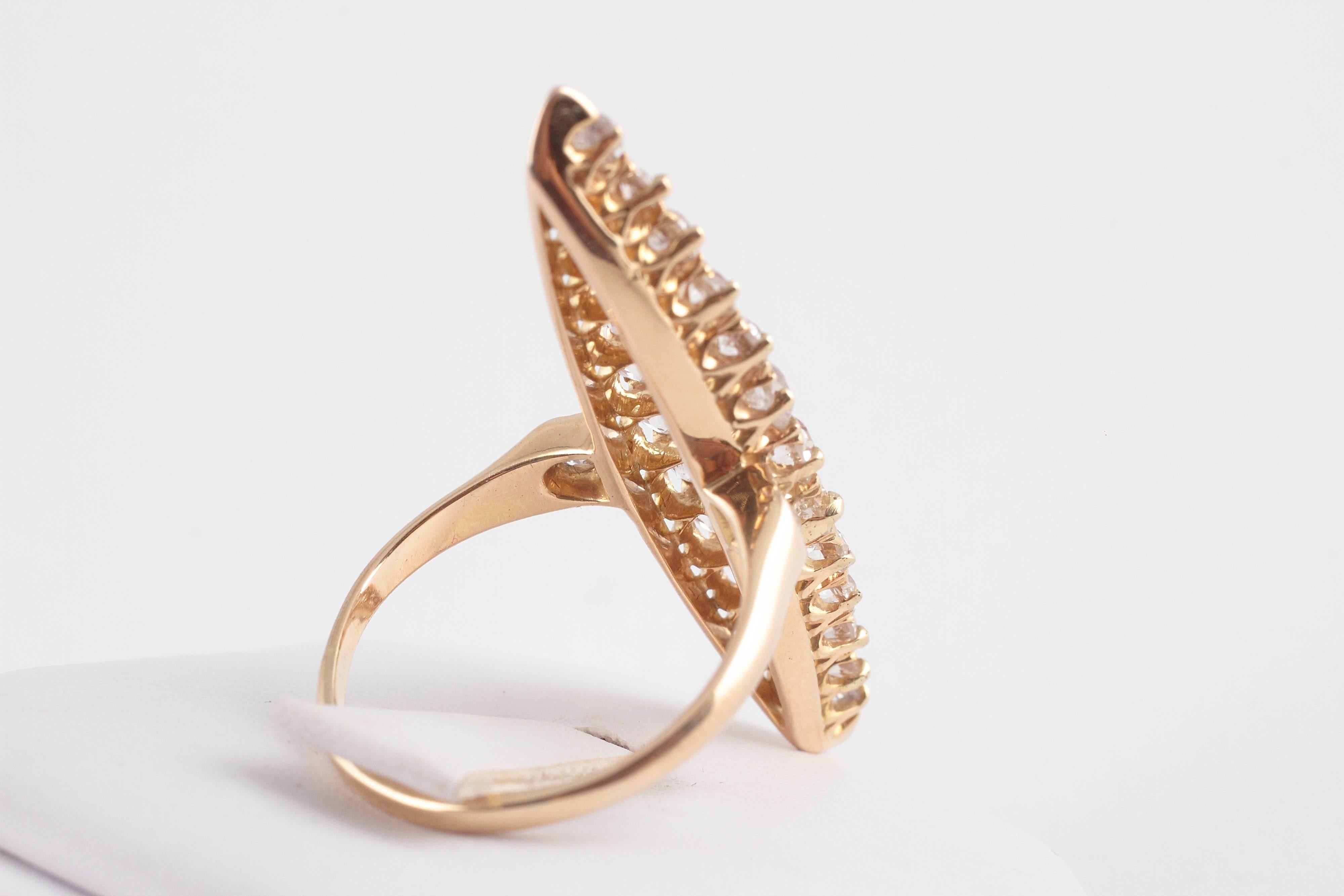 Late Victorian 2.80 Carat Old Cut Diamond Gold Ring