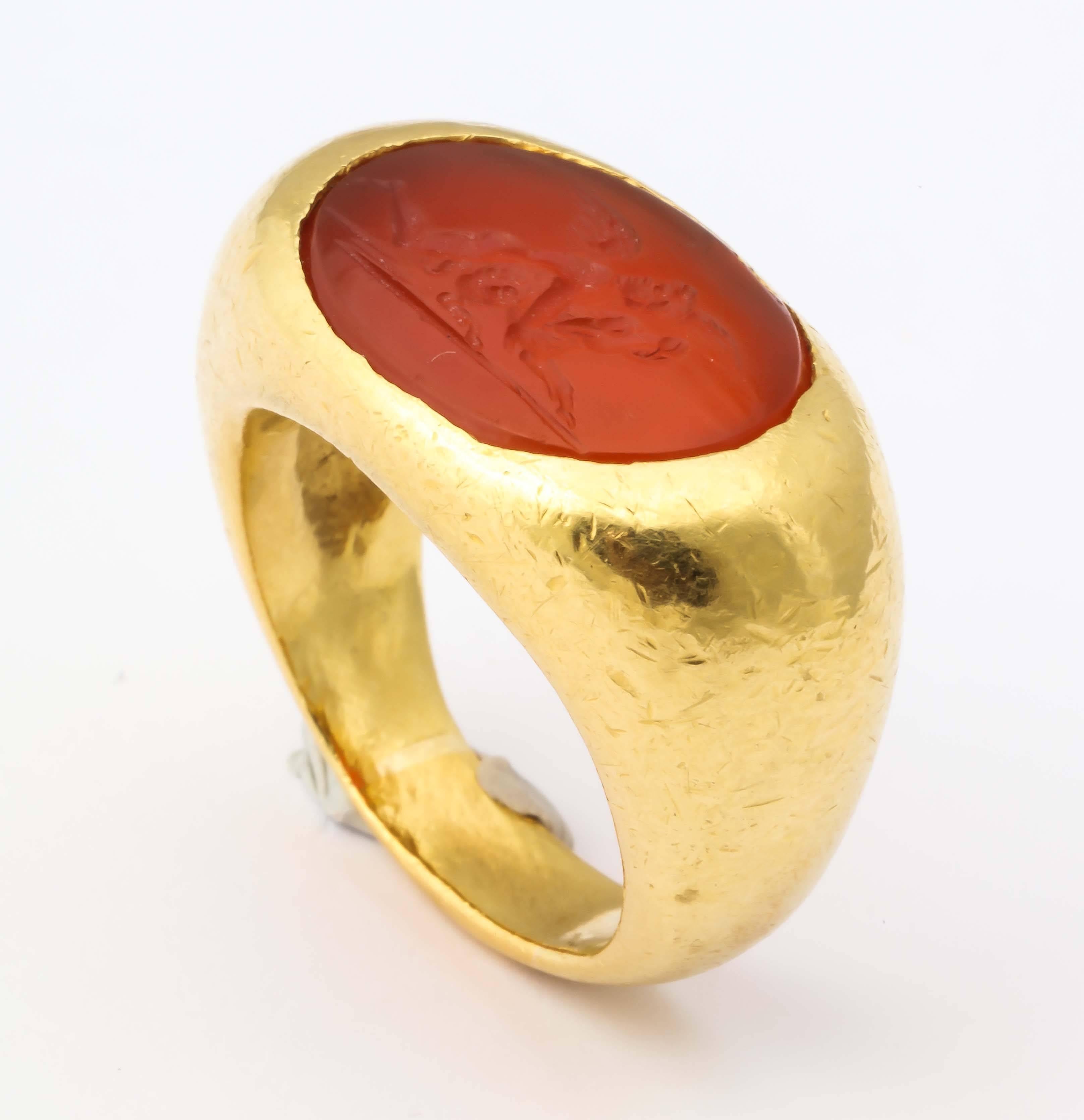 Zentrum Karneol Intaglio Gold Ring 1