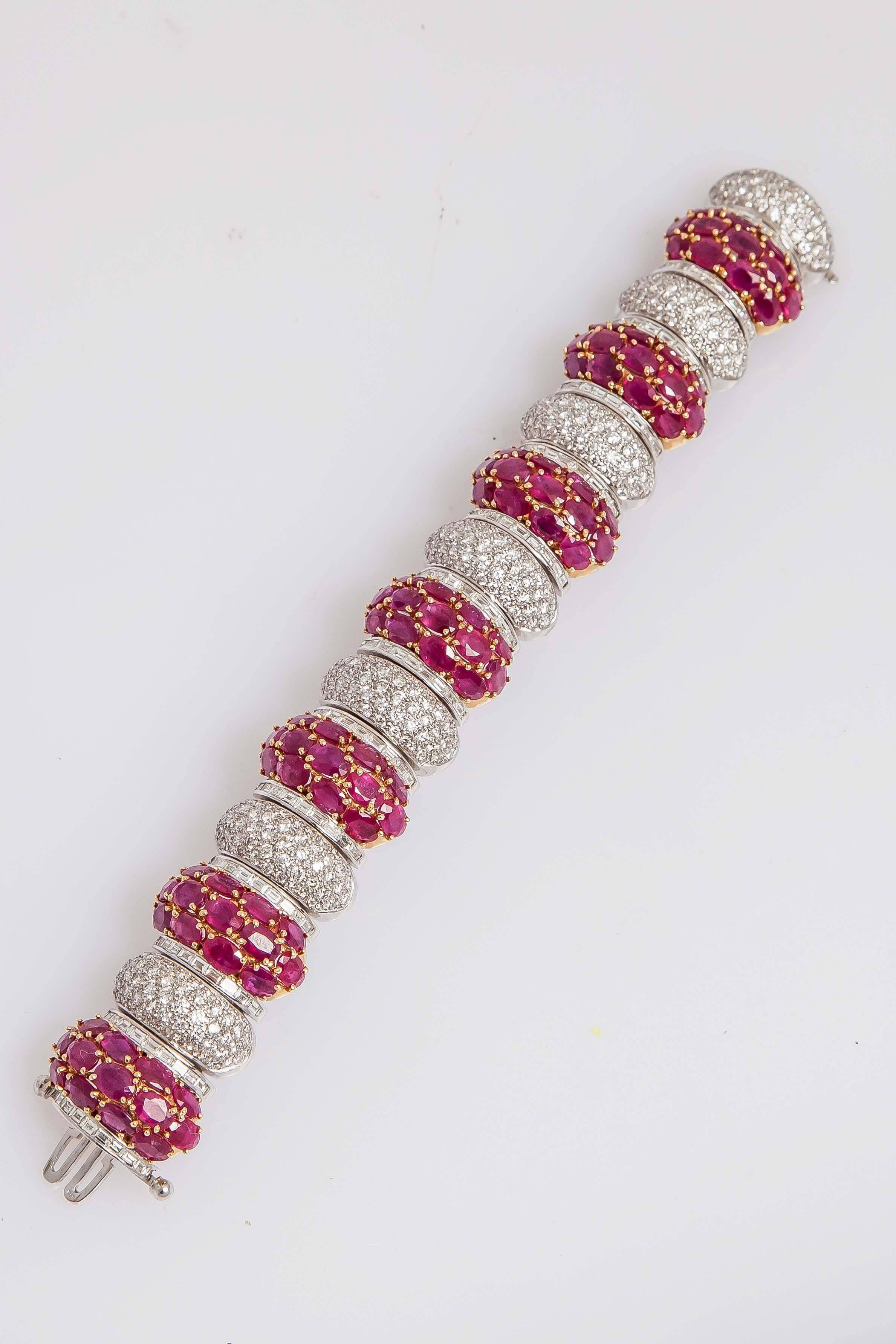 Ruby Diamond Gold Bracelet In New Condition For Sale In New York, NY