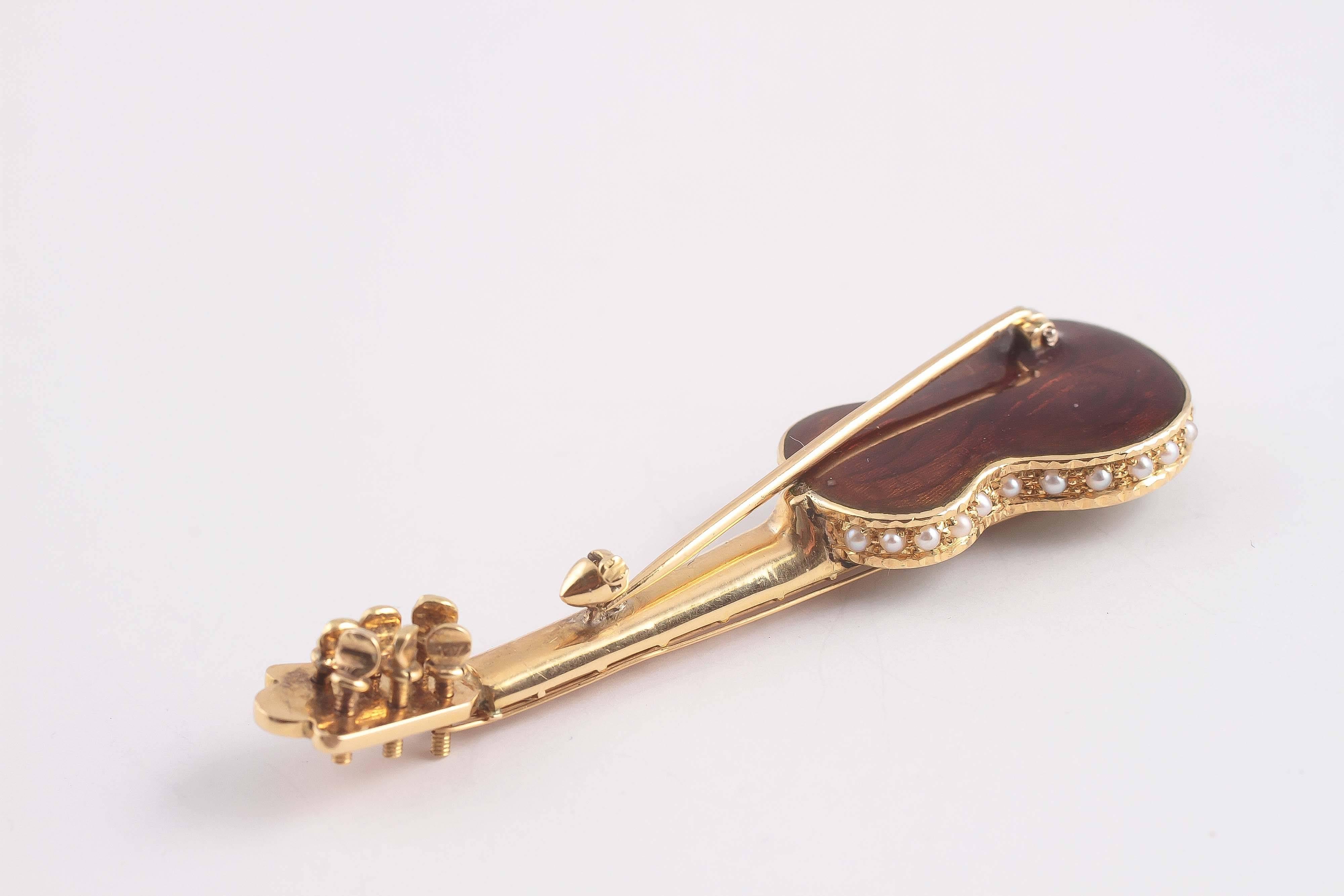 Early 20th Century Enamel Seed Pearl Gold Guitar Pin 1