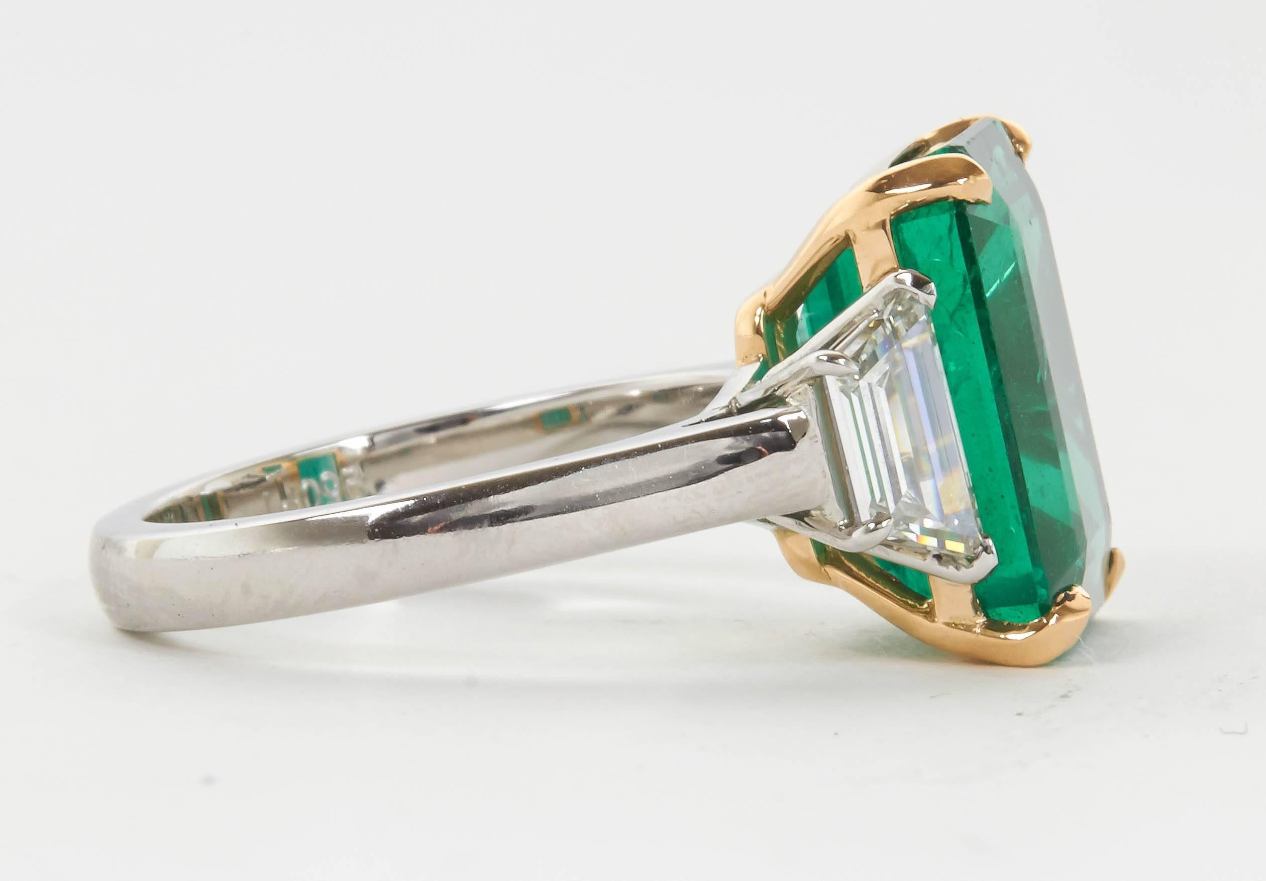 Women's Vivid GIA Certified Emerald Diamond Gold Platinum Ring