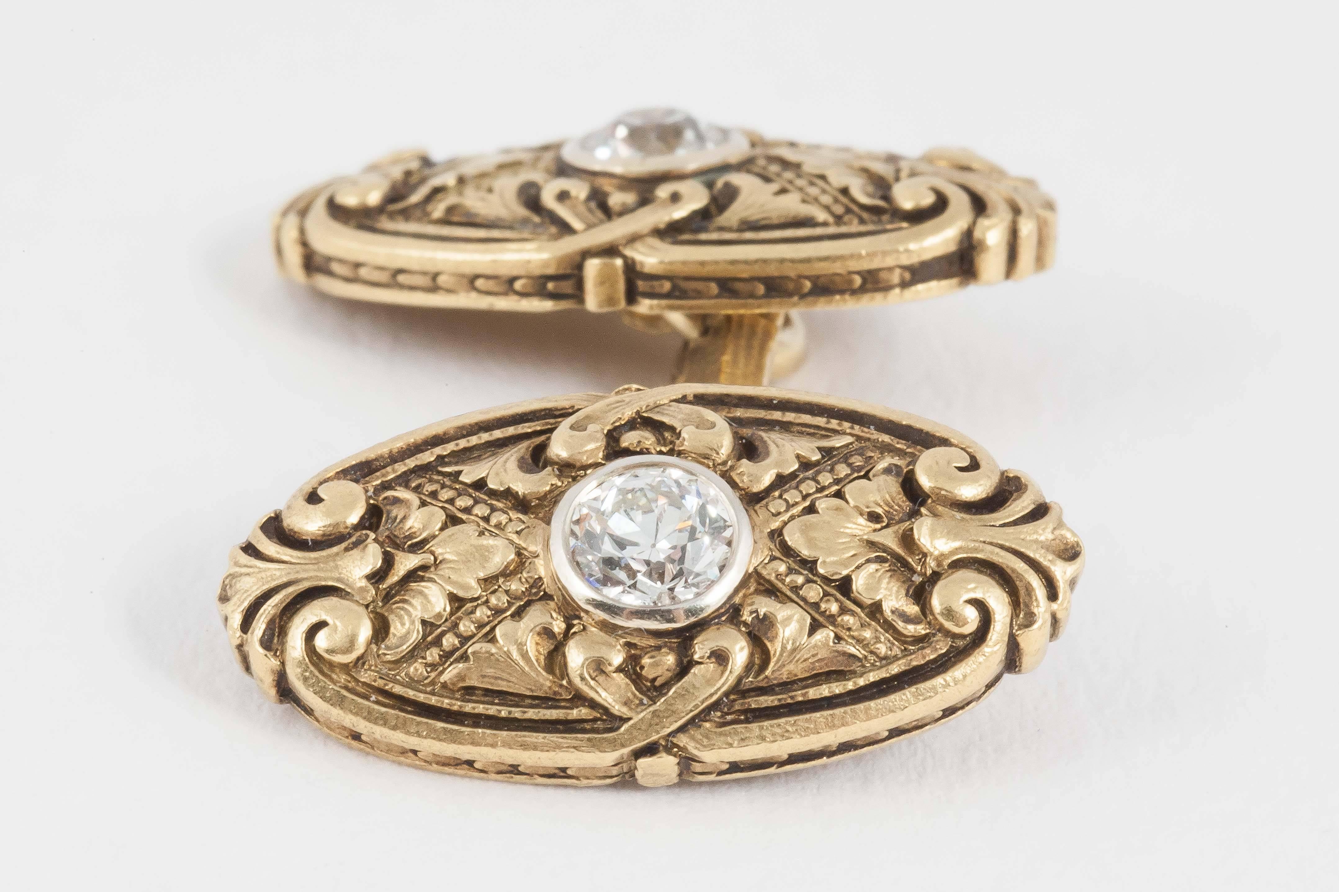 Art Nouveau Antique Cufflinks, Carved Scrolls in 14 Karat Gold & Central Diamond, USA 1900 For Sale
