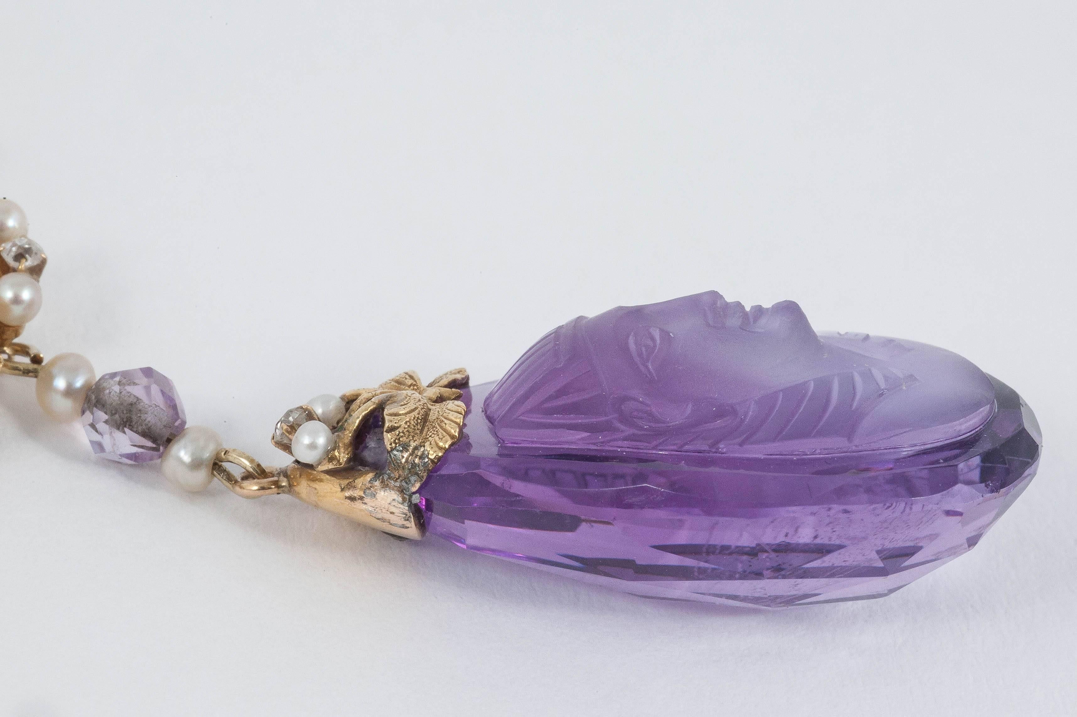 Carved Amethyst Pearl Gold Egyptian Revival Drop Necklace In Excellent Condition For Sale In London, GB