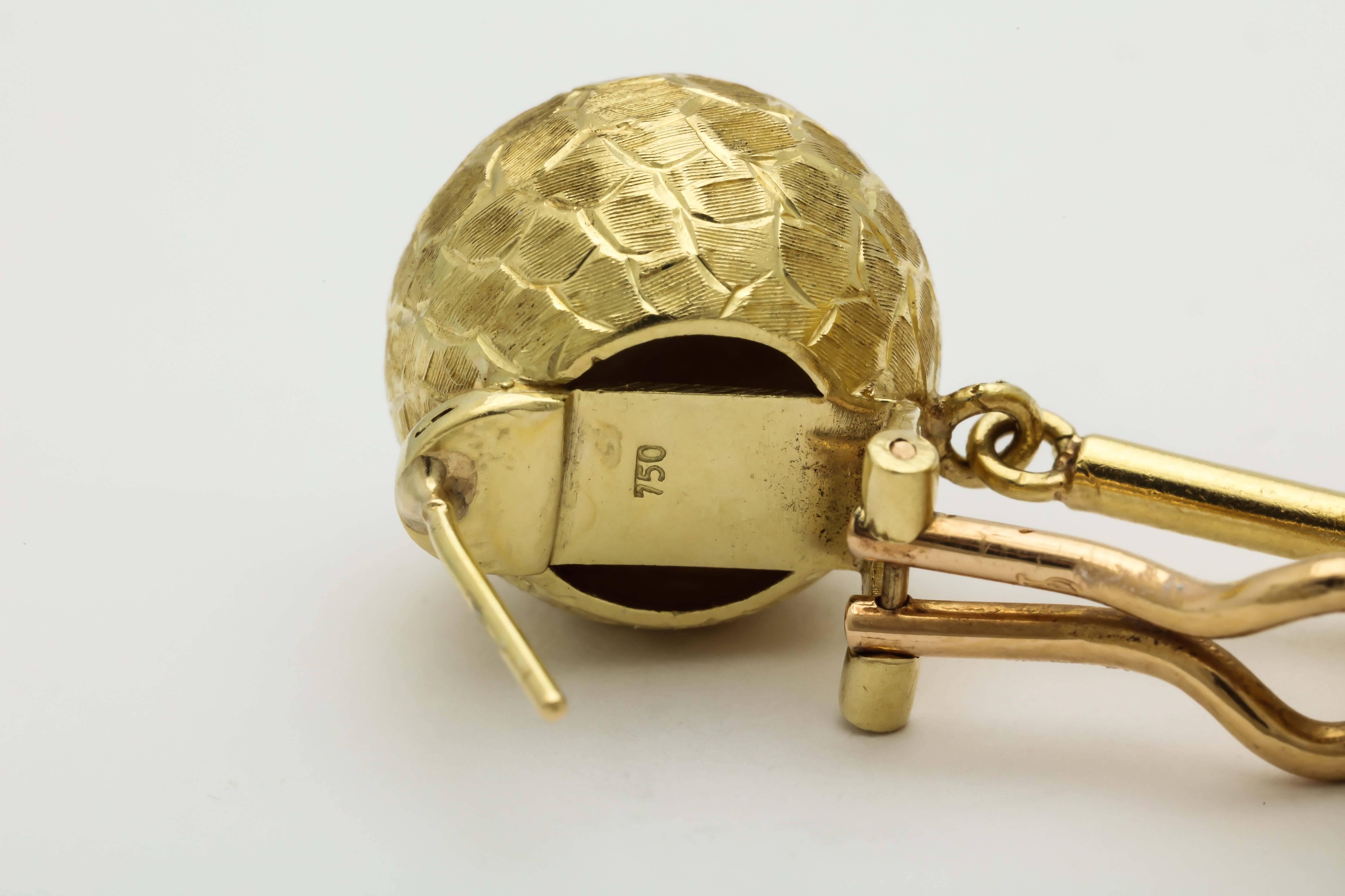 1960s Textured Gold Sphere Ball Dangle Earrings With Posts 2