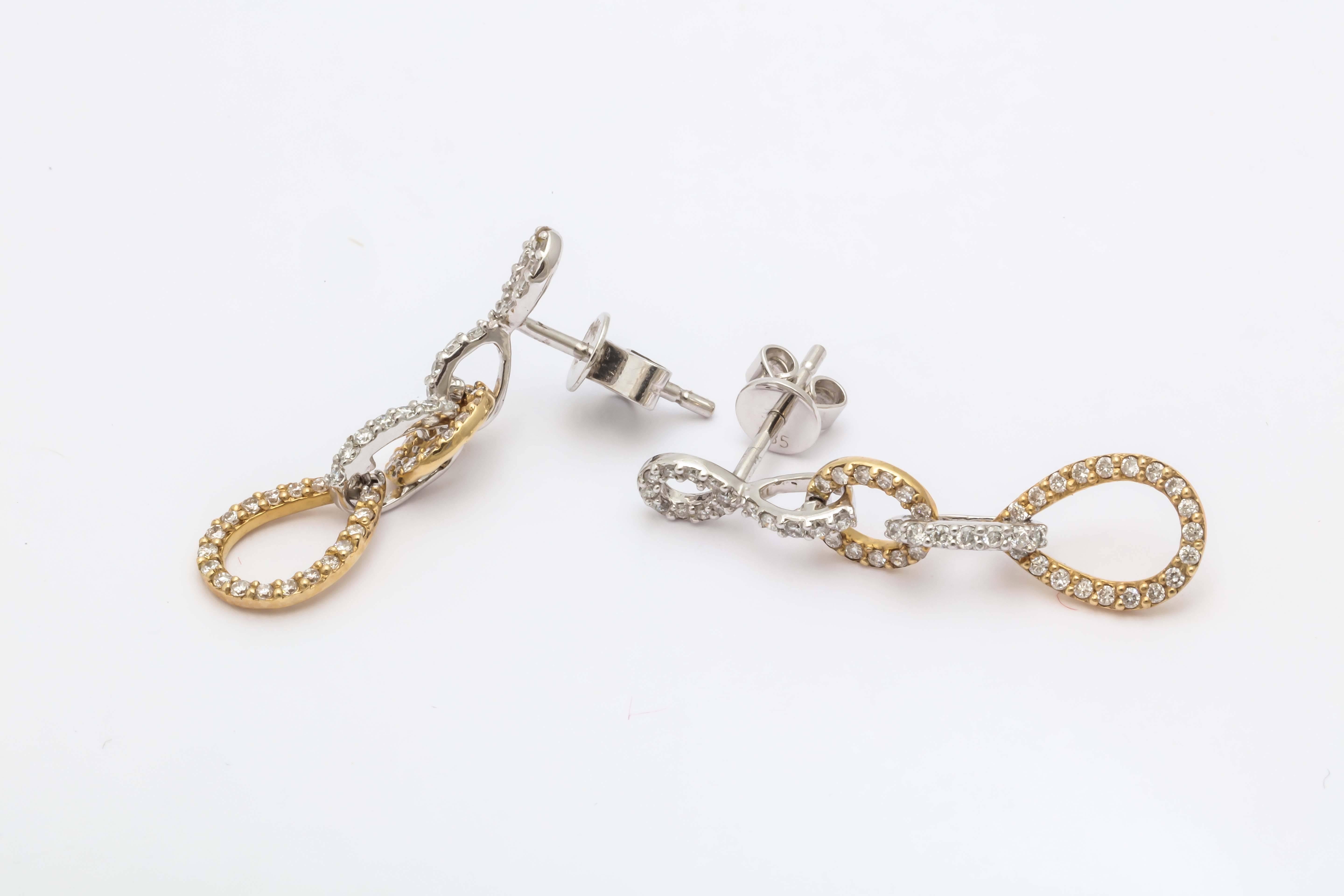 Women's Chic Diamond Gold Drop Earrings For Sale