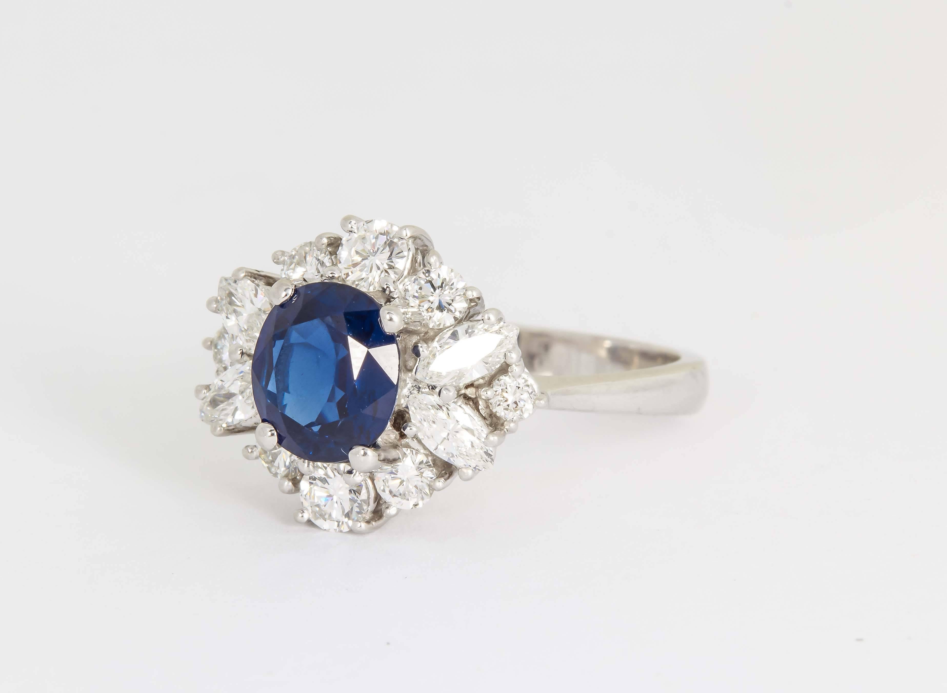 Goldring mit blauem Saphir und Diamant 1