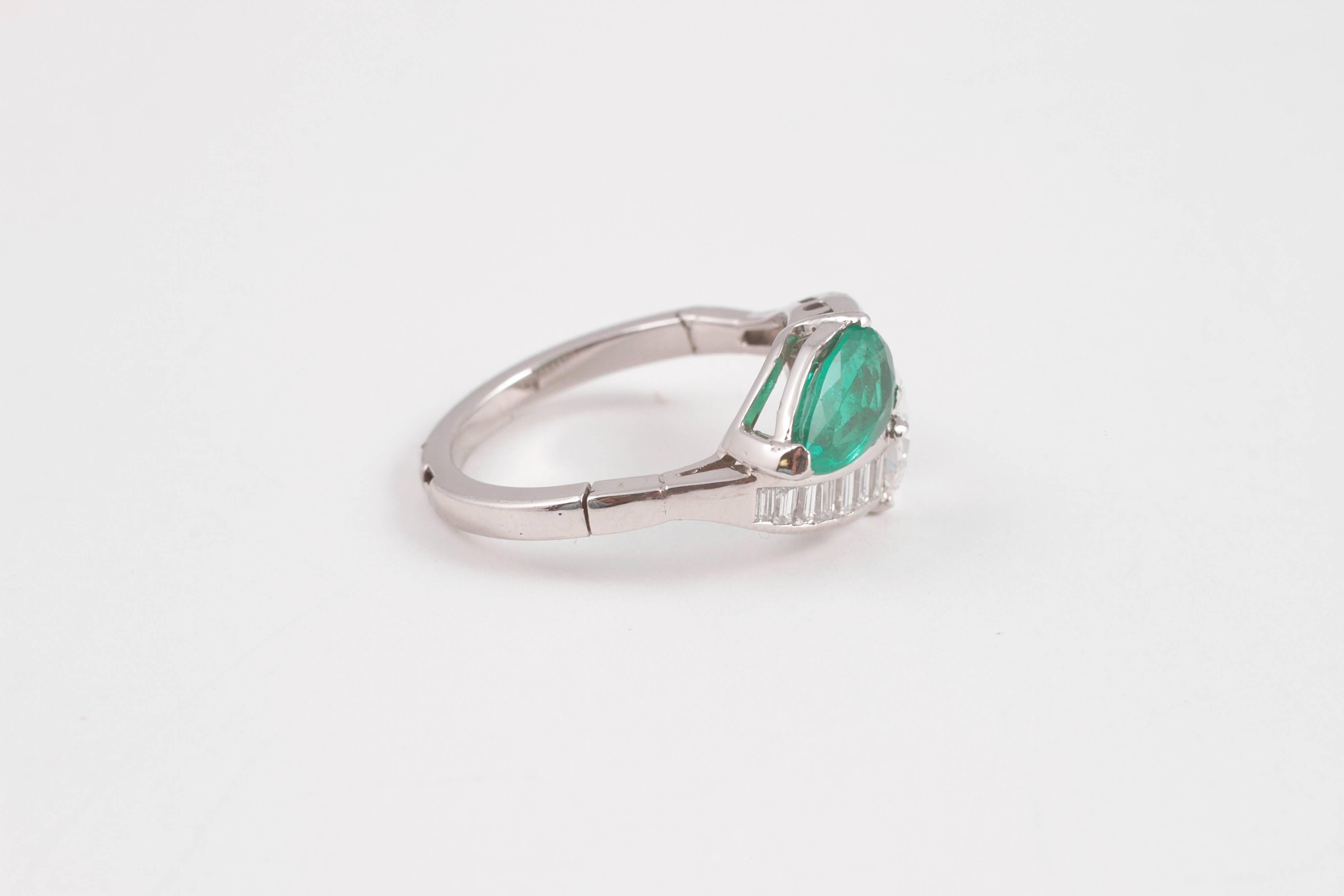 1950s 1.08 Carat Emerald 0.83 Carat Diamond Platinum Bypass Ring In Excellent Condition In Dallas, TX
