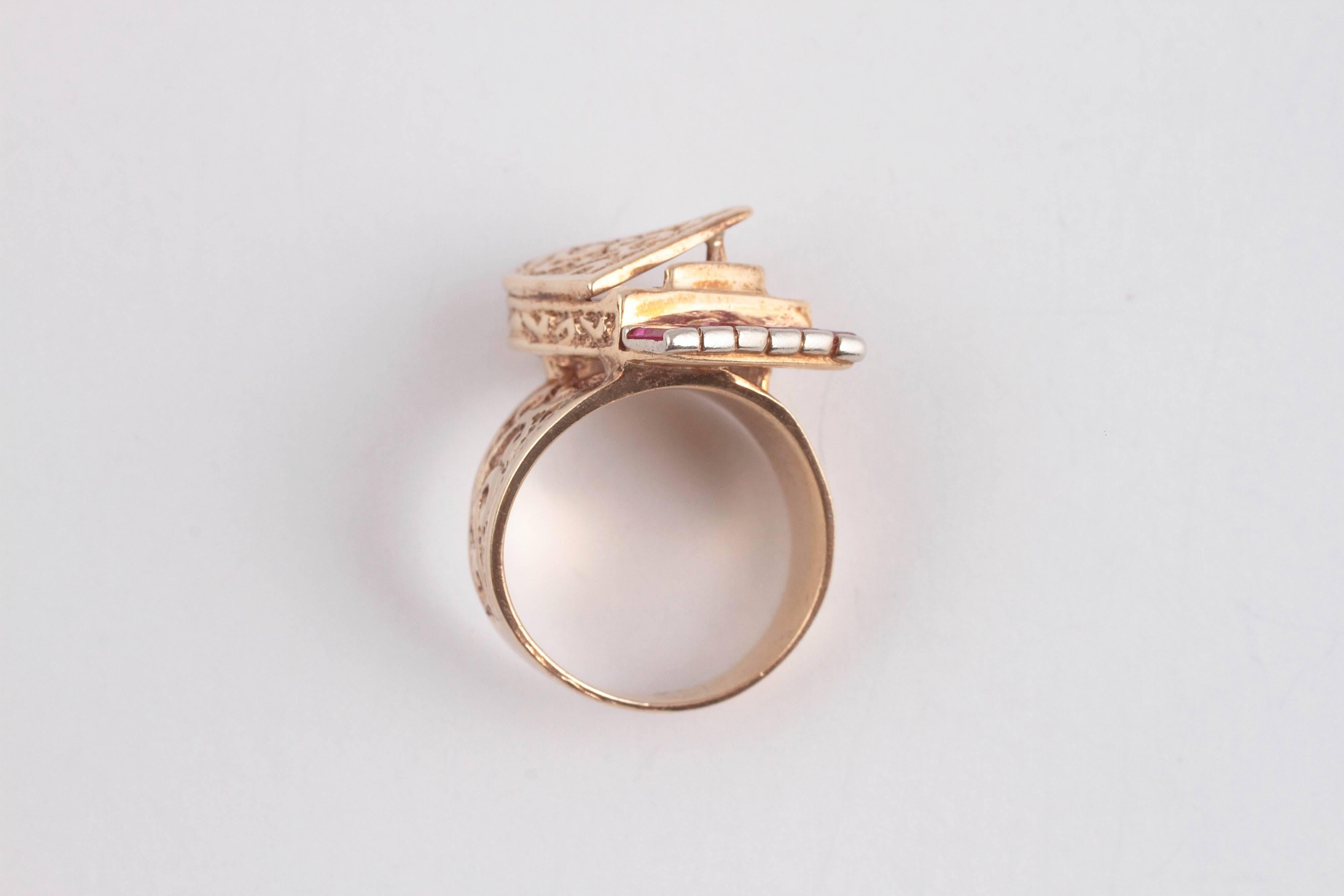Rubin Gold Grand Piano Ring 1