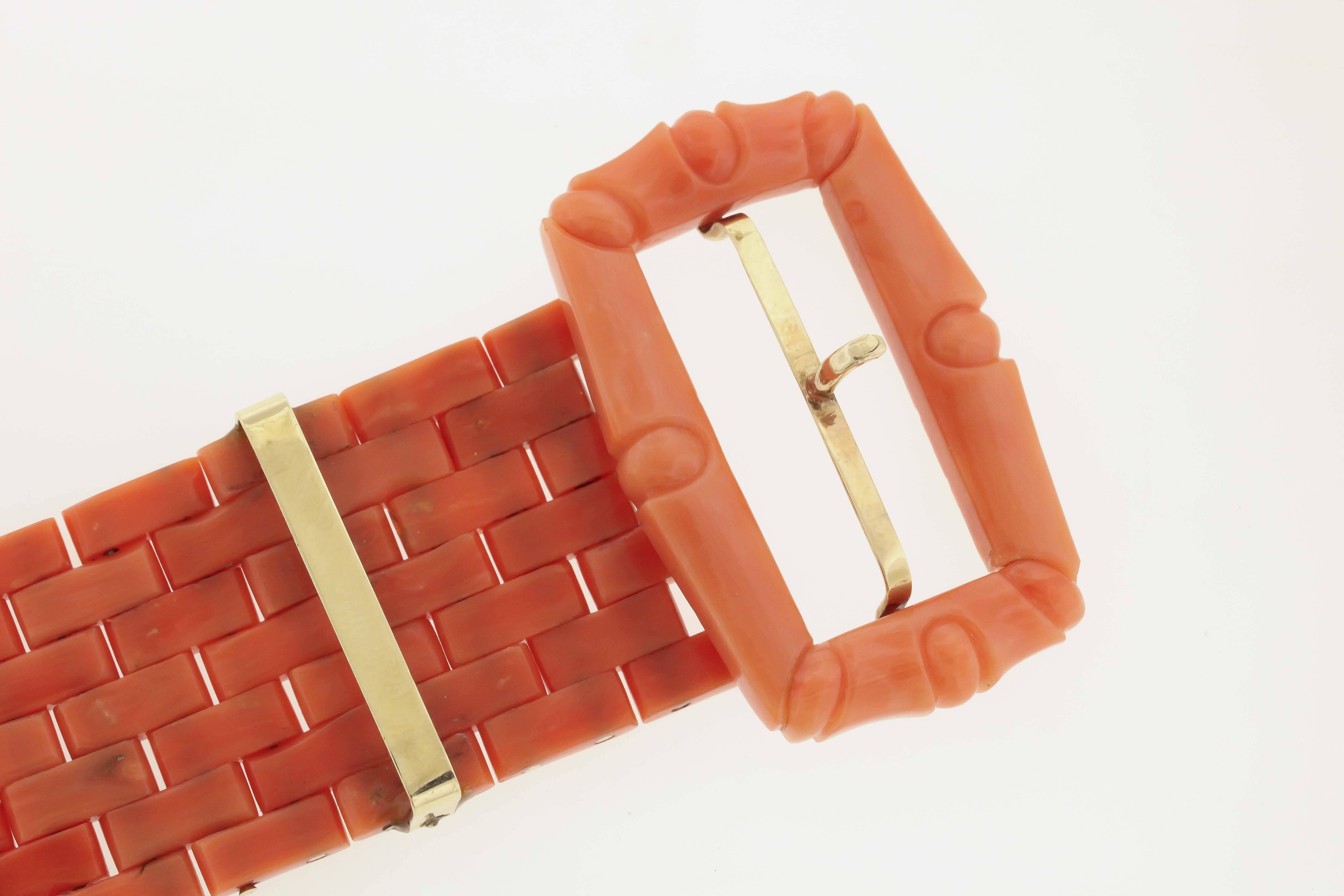 Antique Coral Gold Brickwork Link Bracelet 1