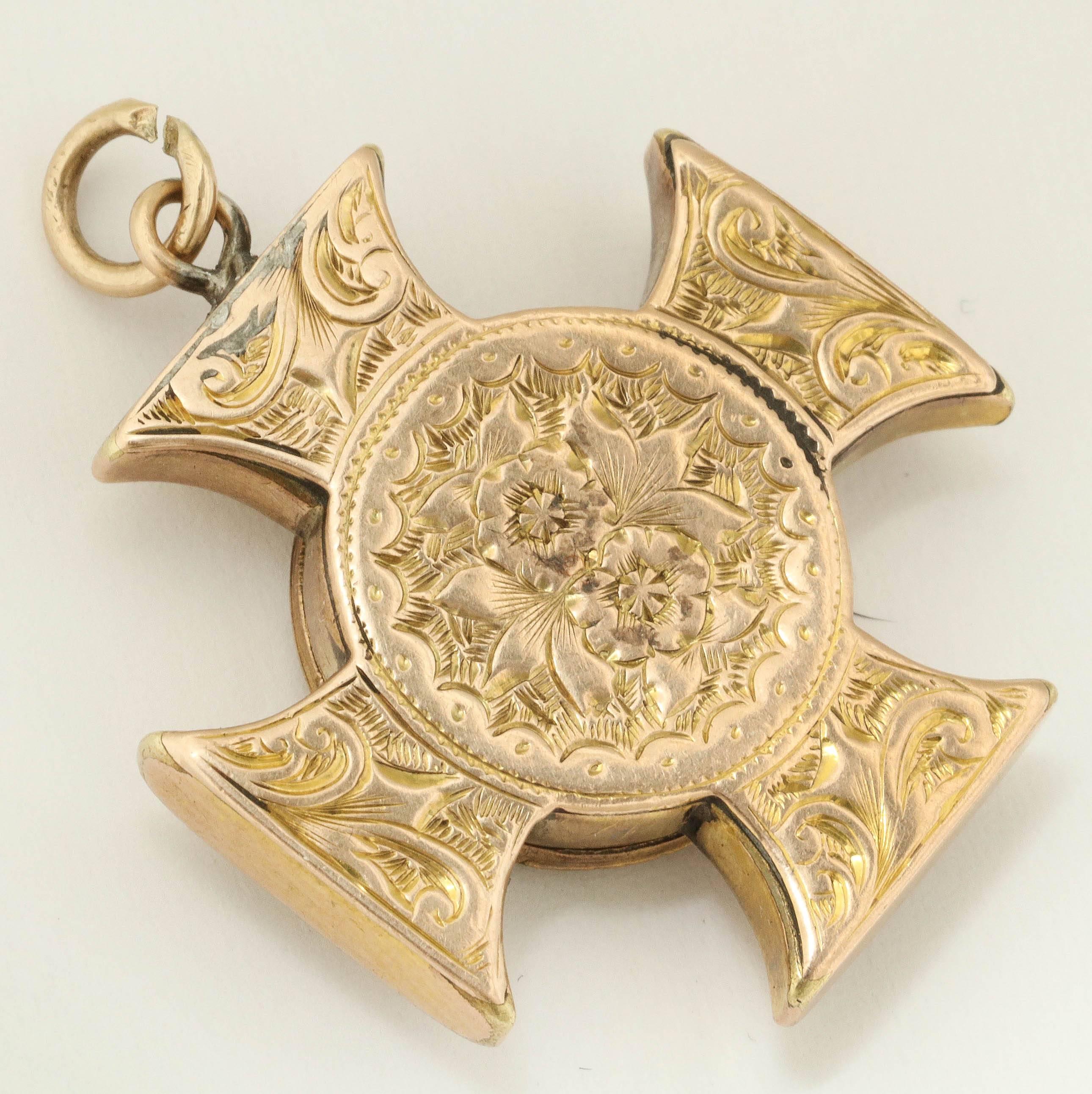 Victorian Maltese Cross Locket In Excellent Condition In New York, NY