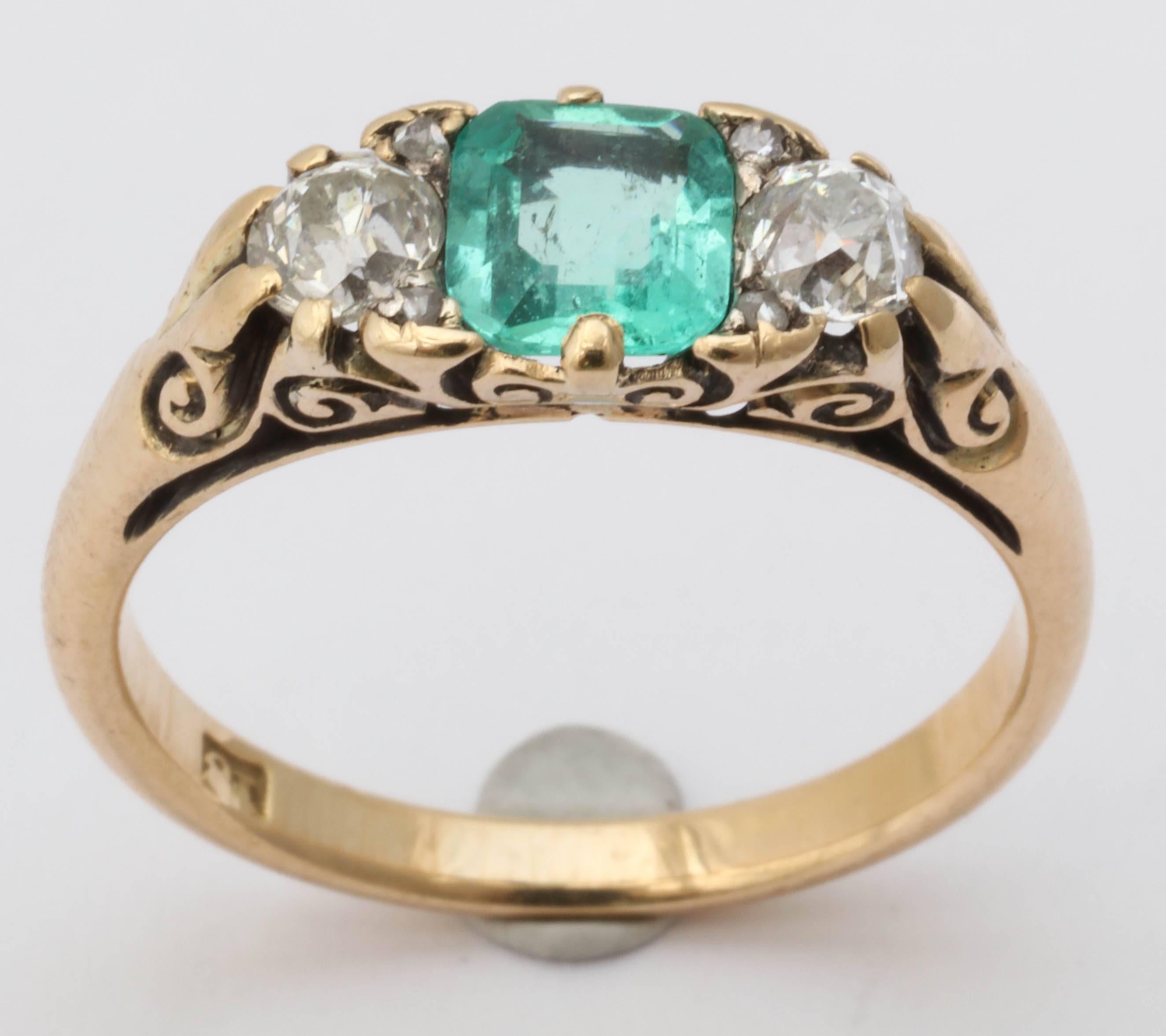 Victorian Emerald Diamond Gold Ring 1