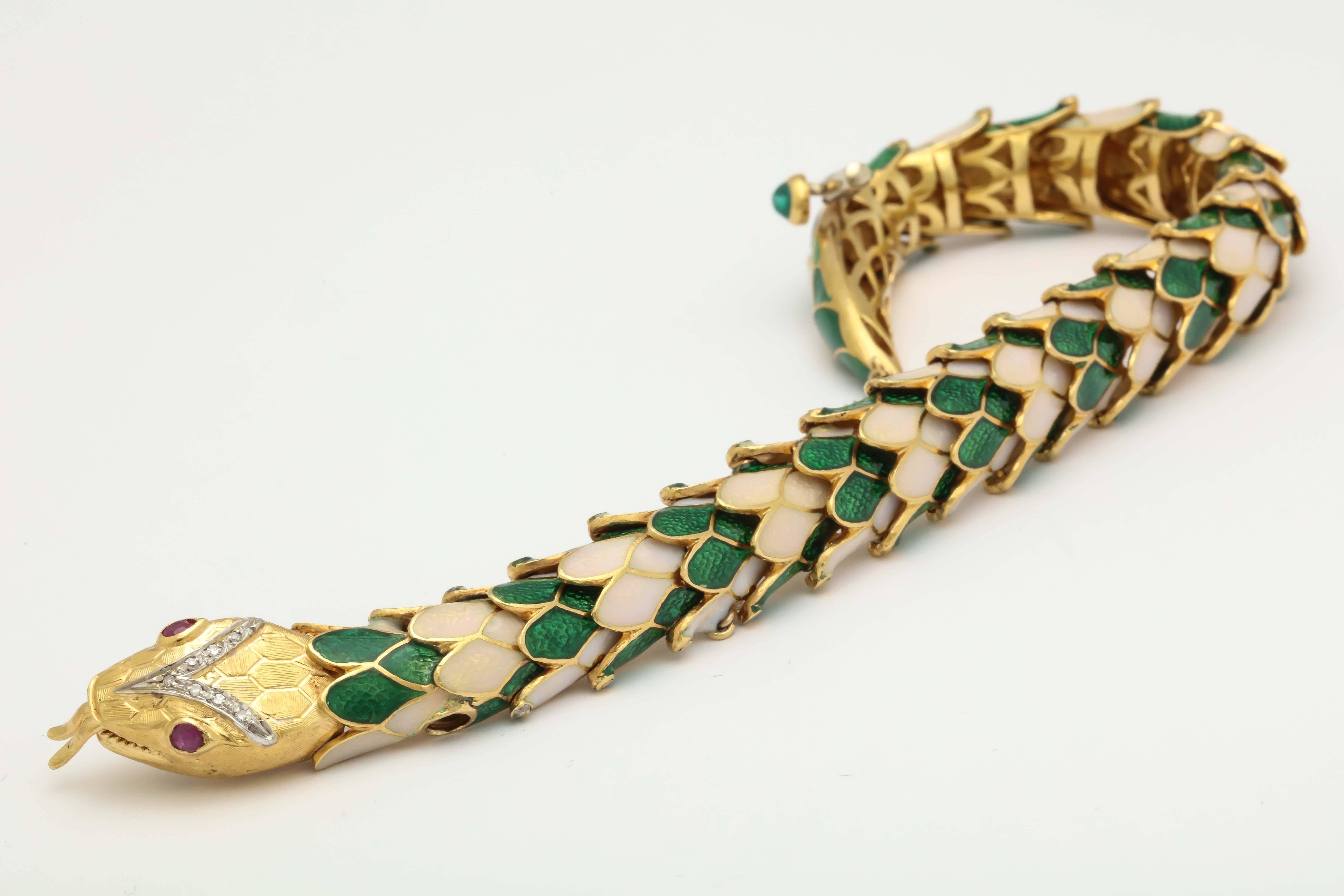 1950s Green and White Enamel Diamond Gold Flexible Serpent Bracelet  2