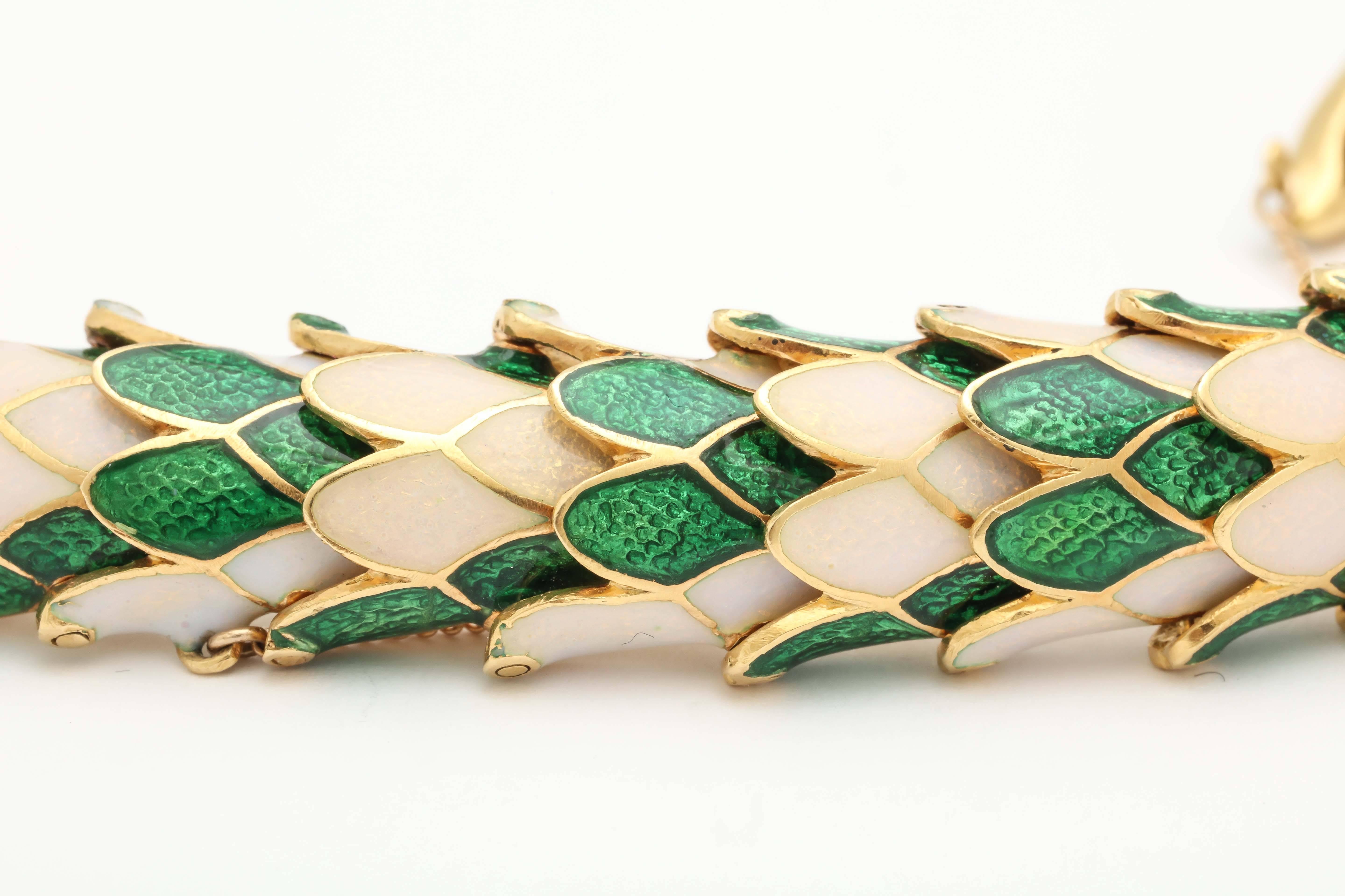 1950s Green and White Enamel Diamond Gold Flexible Serpent Bracelet  3