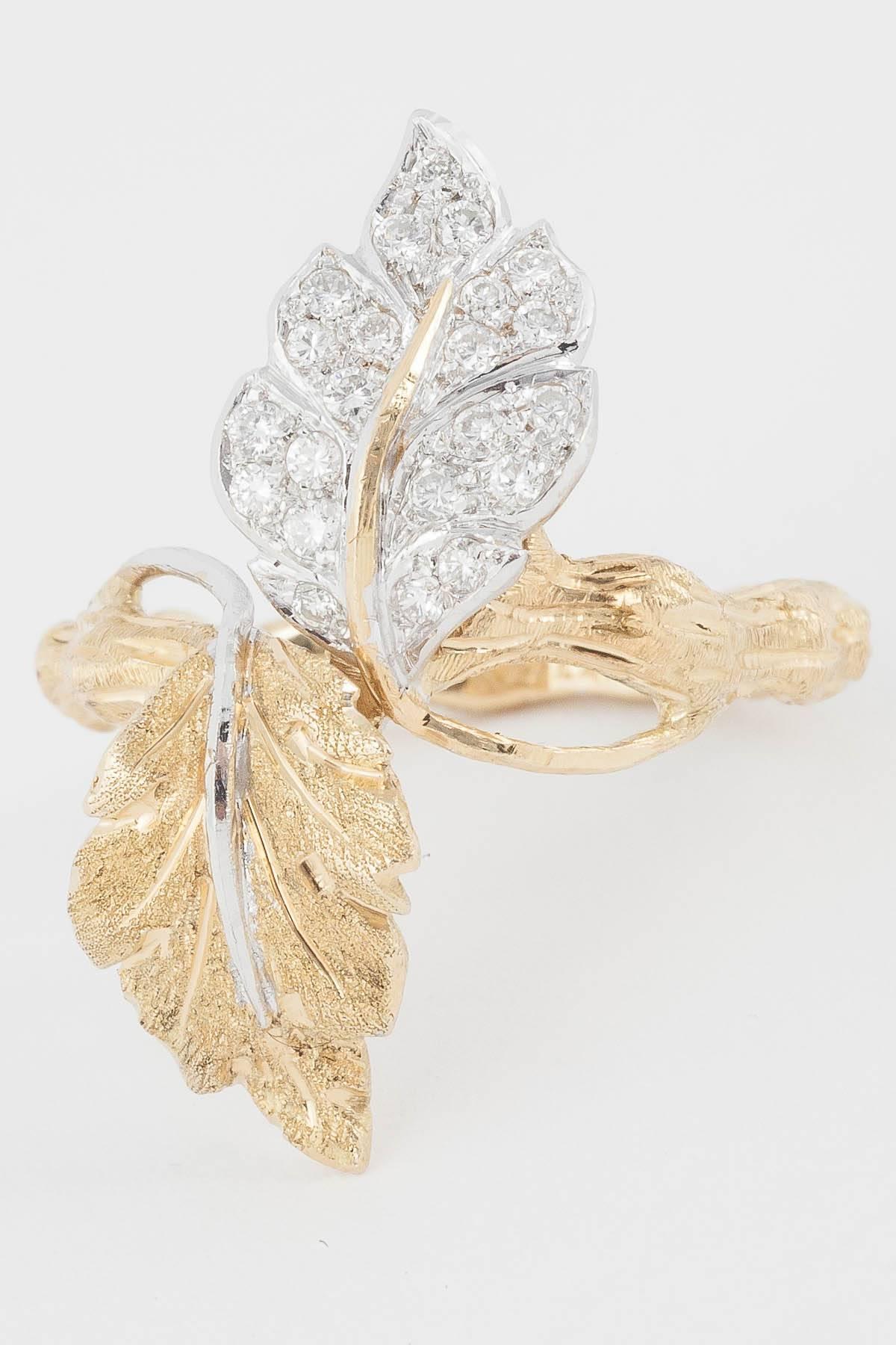 Modern M. Buccellati Diamond Gold Twin Leaf Ring