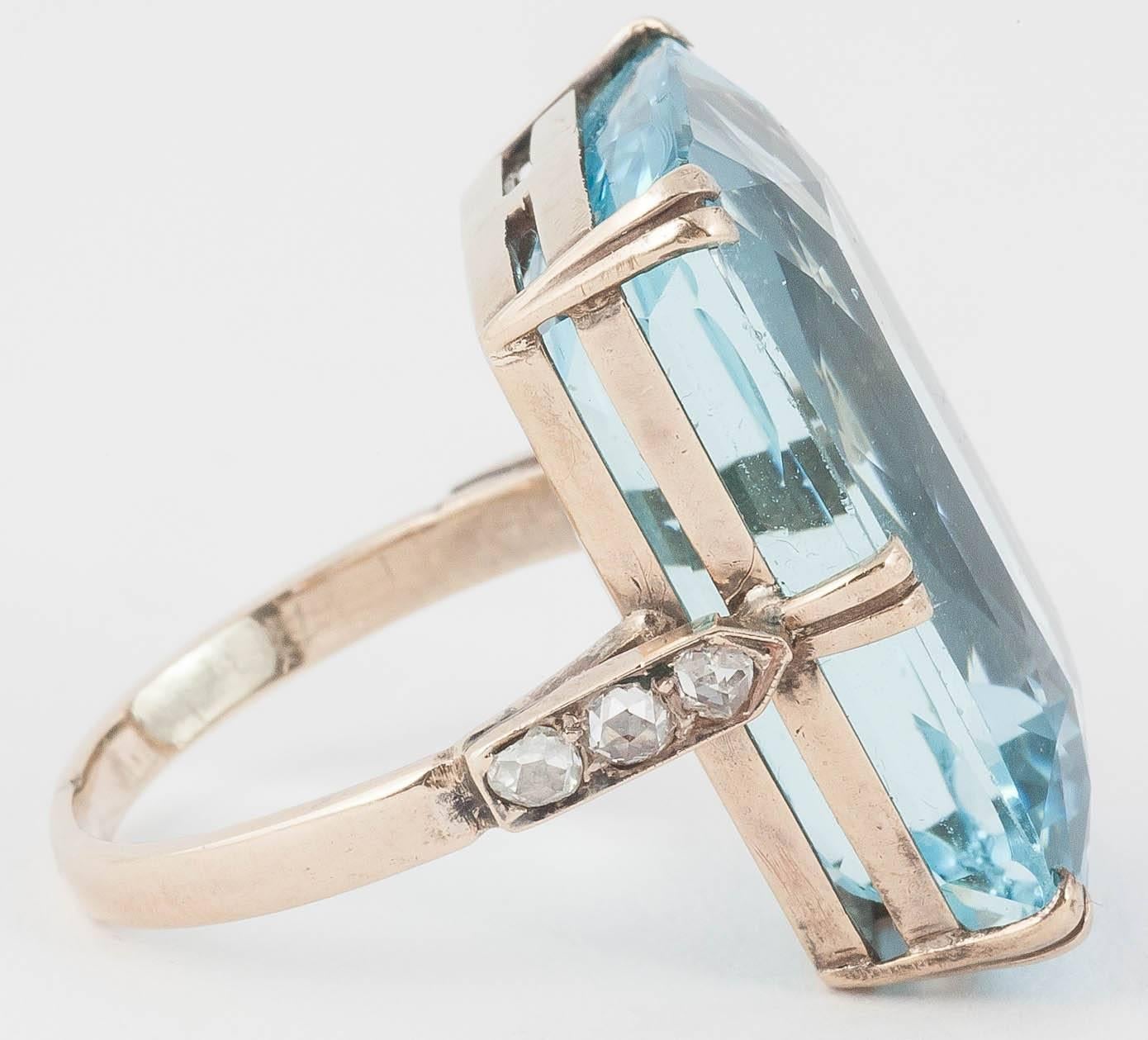 Modern 35 Plus Carats Aquamarine Diamond Gold Ring  For Sale