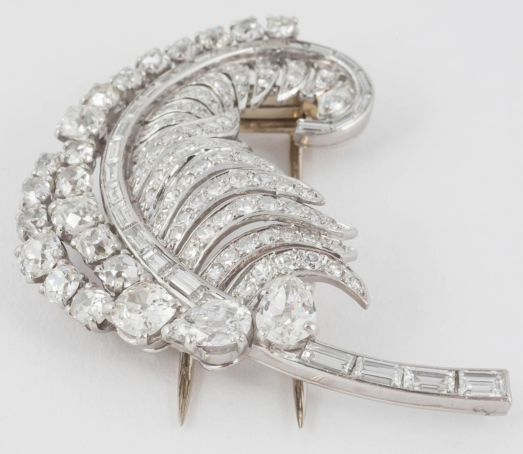 Women's Curled Diamond Gold Platinum Feather Brooch For Sale