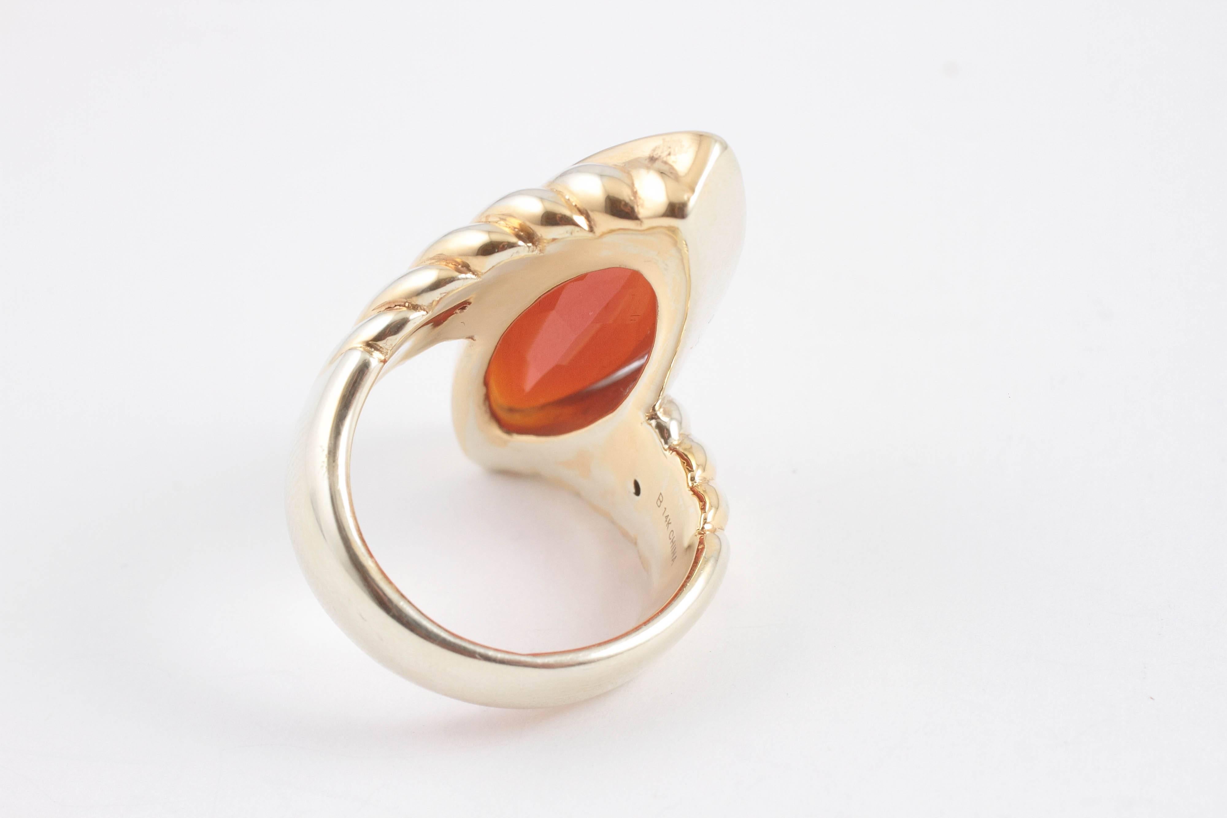 Vibrant Orange Fire Opal ring In Excellent Condition In Dallas, TX