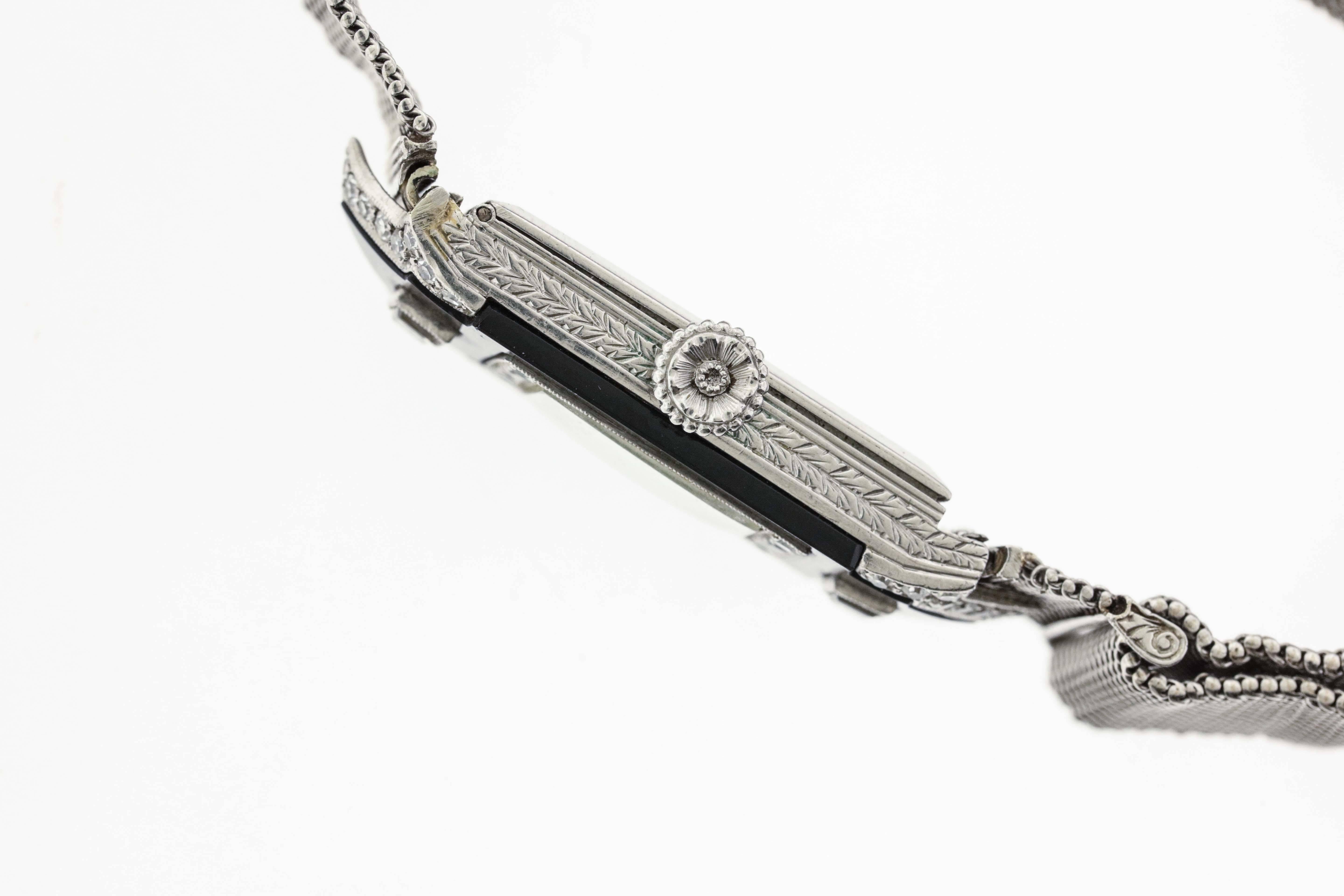 Taille simple Patek Philippe pour Tiffany & Co. Montre-bracelet en platine pour dame en vente