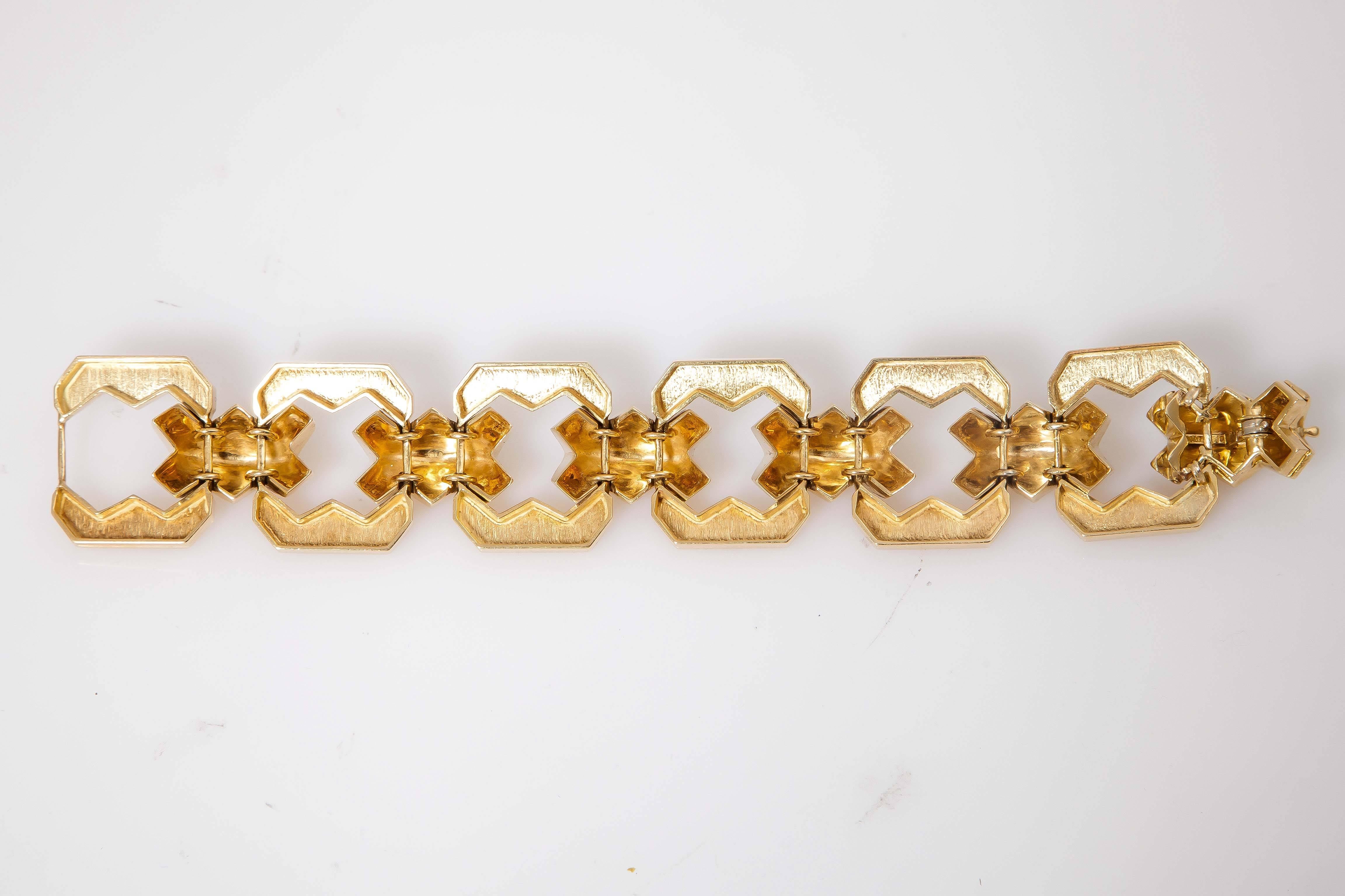 Tiffany & Co. Stunning Yellow Gold Bracelet  3