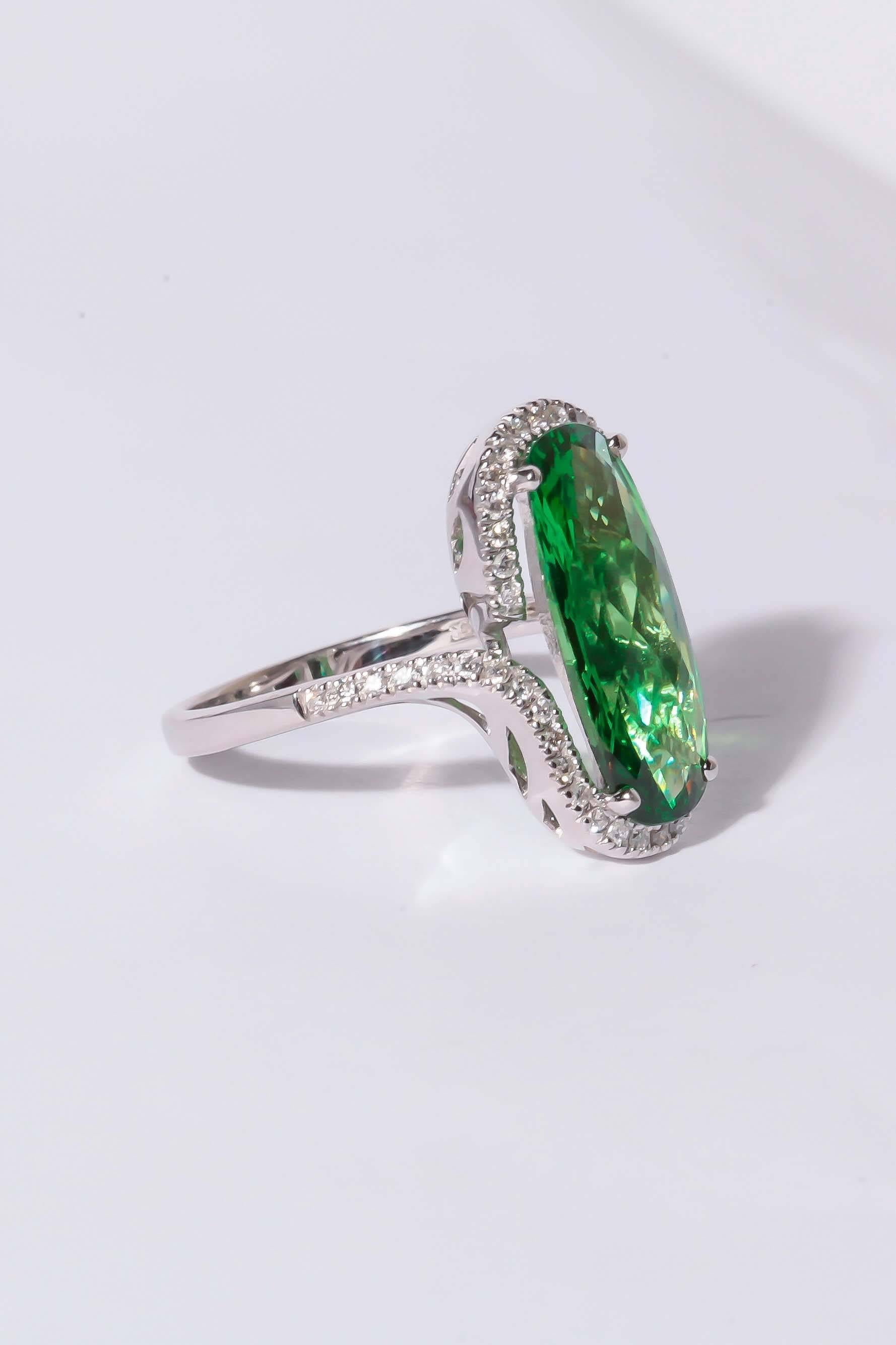 Tsavorite Diamond Gold Ring In New Condition For Sale In Nashville, TN