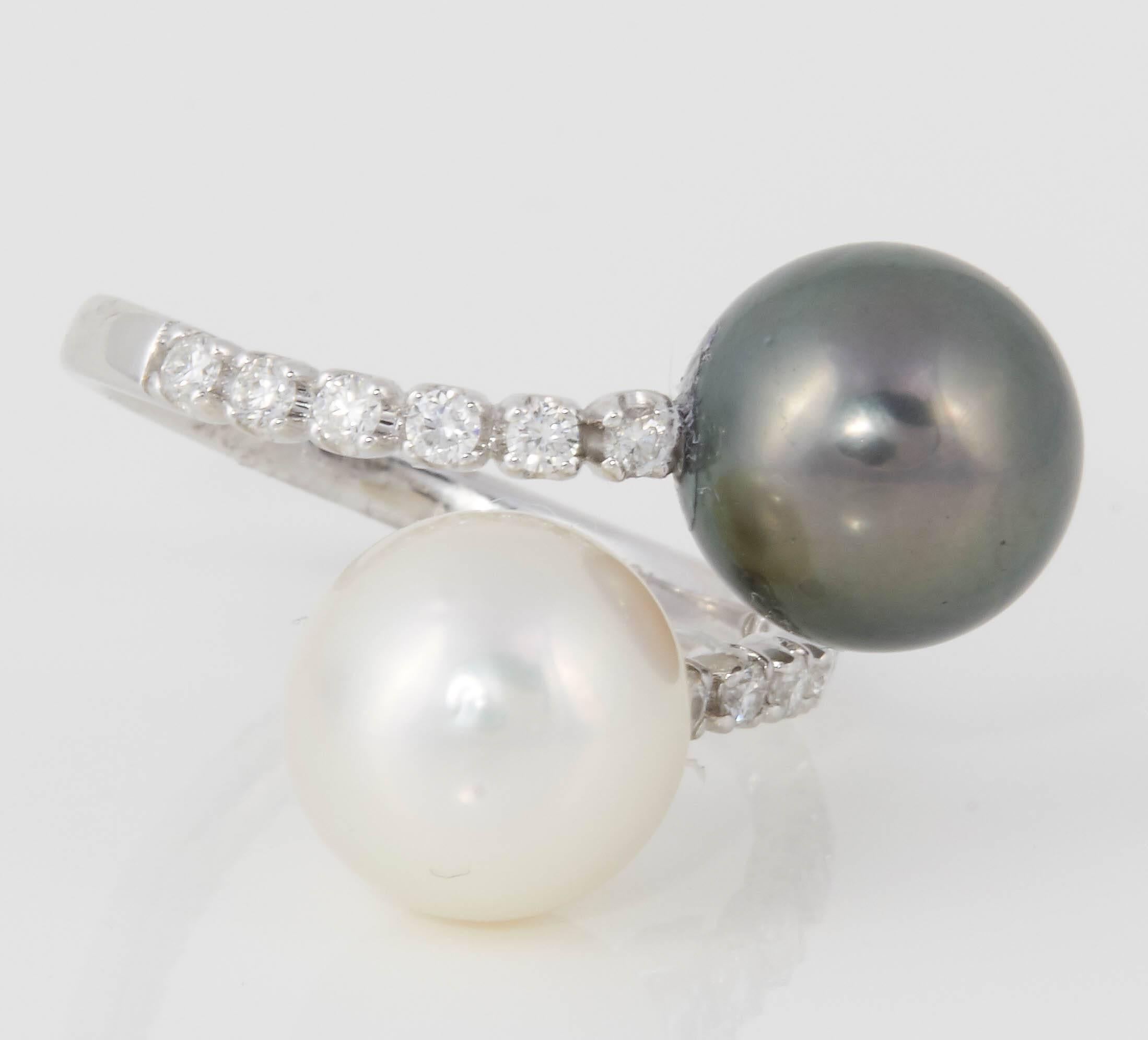 Tahitian and South Sea Pearl Diamond Gold Ring In New Condition In New York, NY