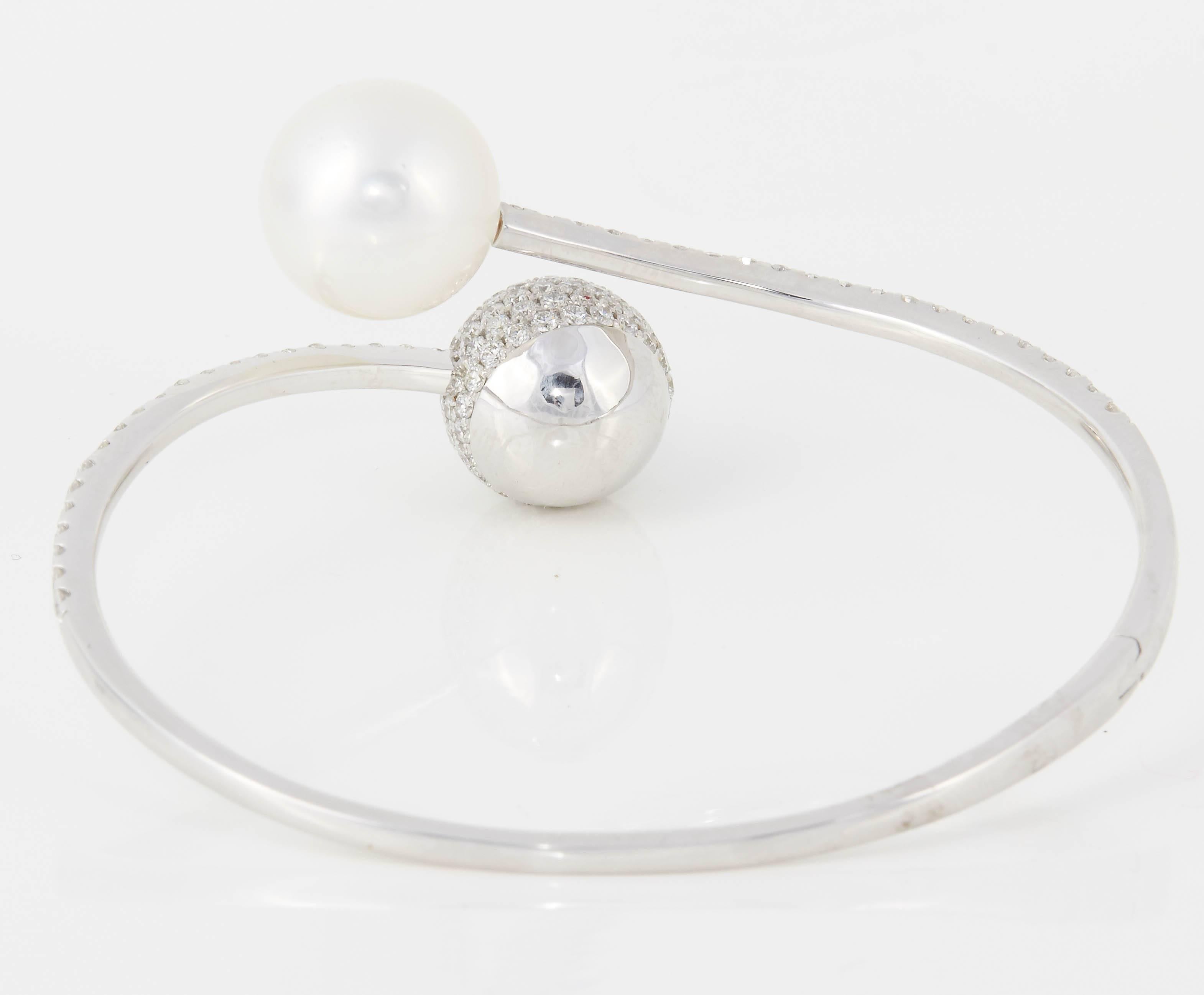 Contemporary South Sea Pearl Diamond Bypass Bangle Bracelet 2.80 Carats 18K White Gold  For Sale