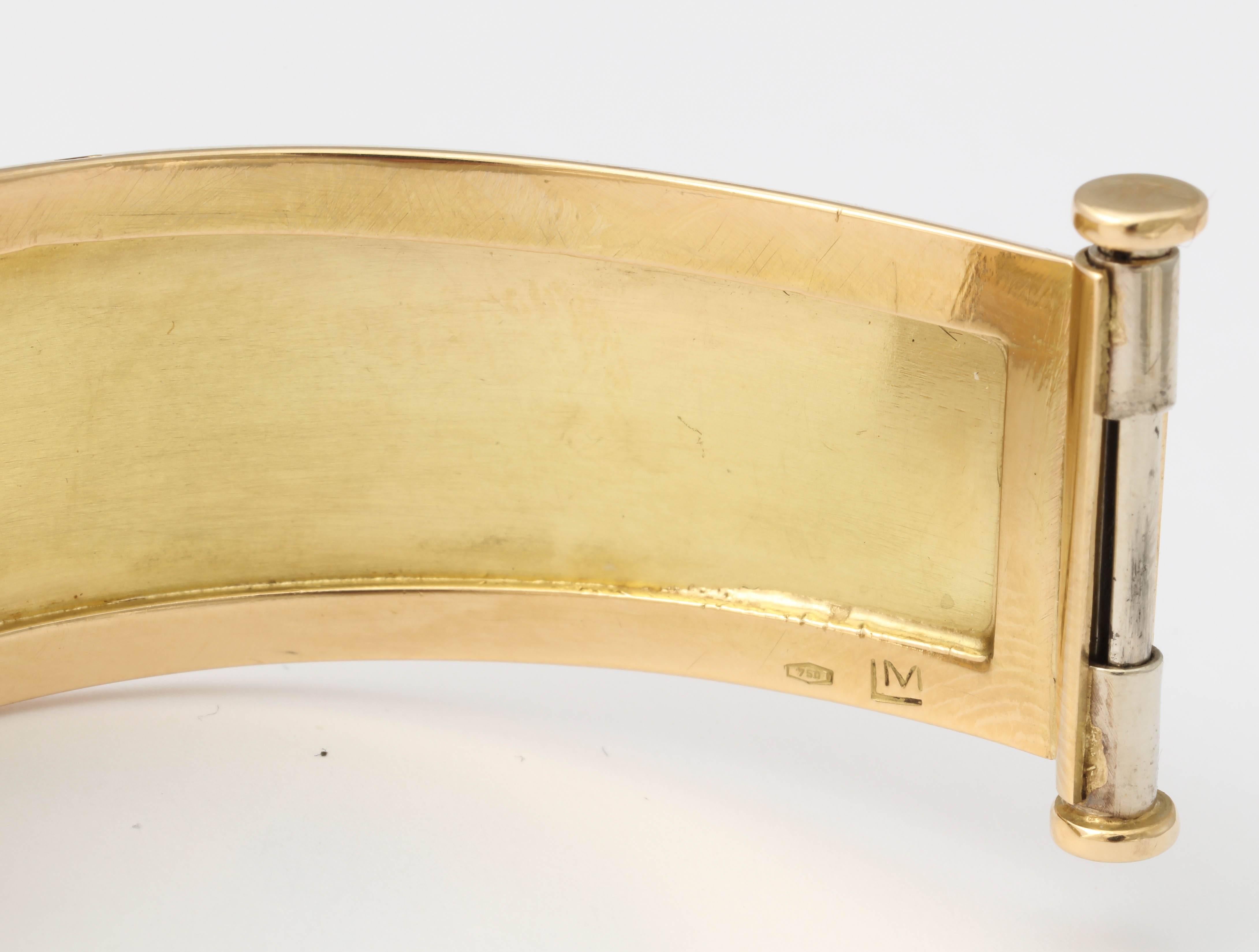 Women's or Men's 1950s Gold Hinged Bangle Bracelet