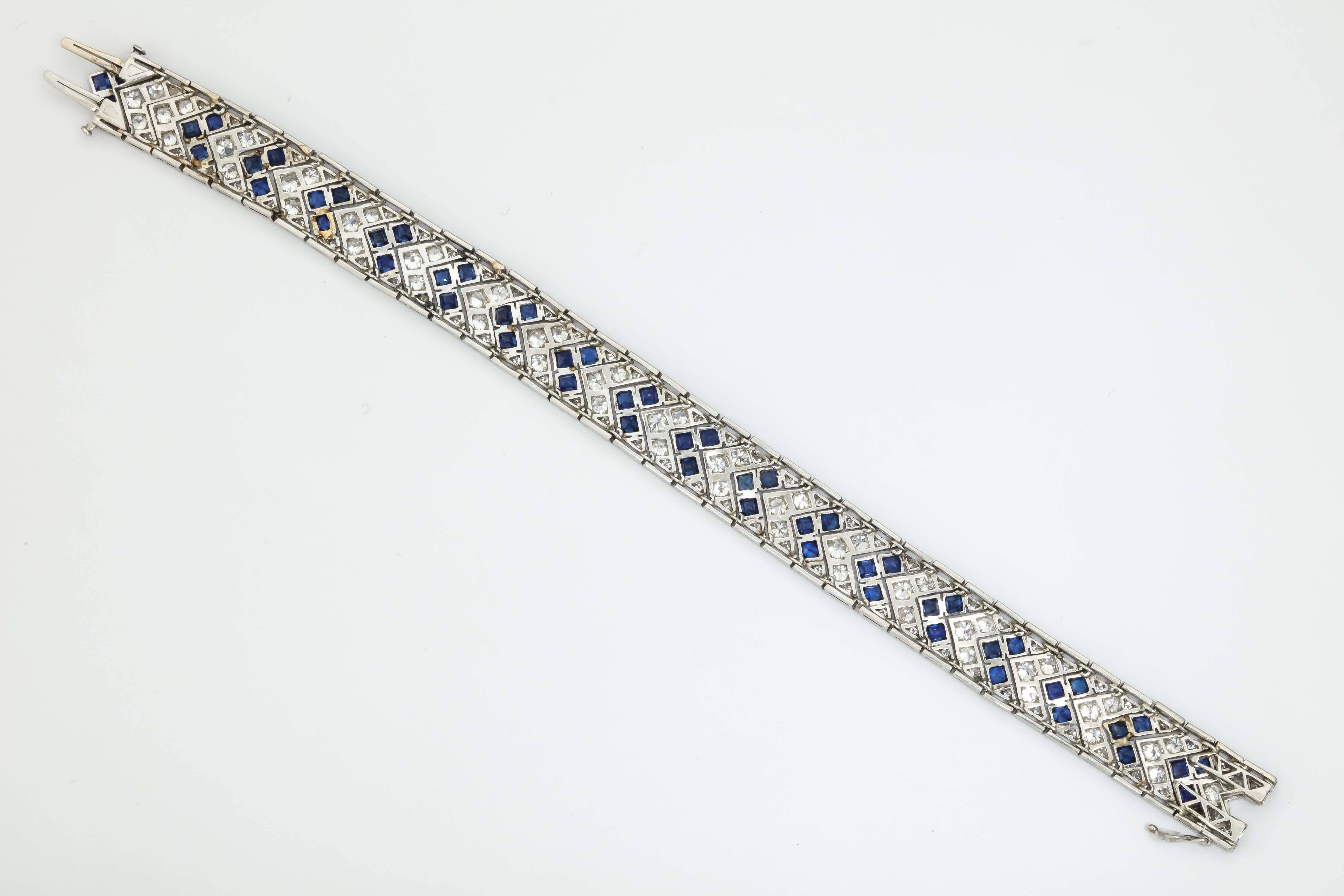 1920s Art Deco French Cut Sapphire Diamond Platinum Flexible Bracelet 2