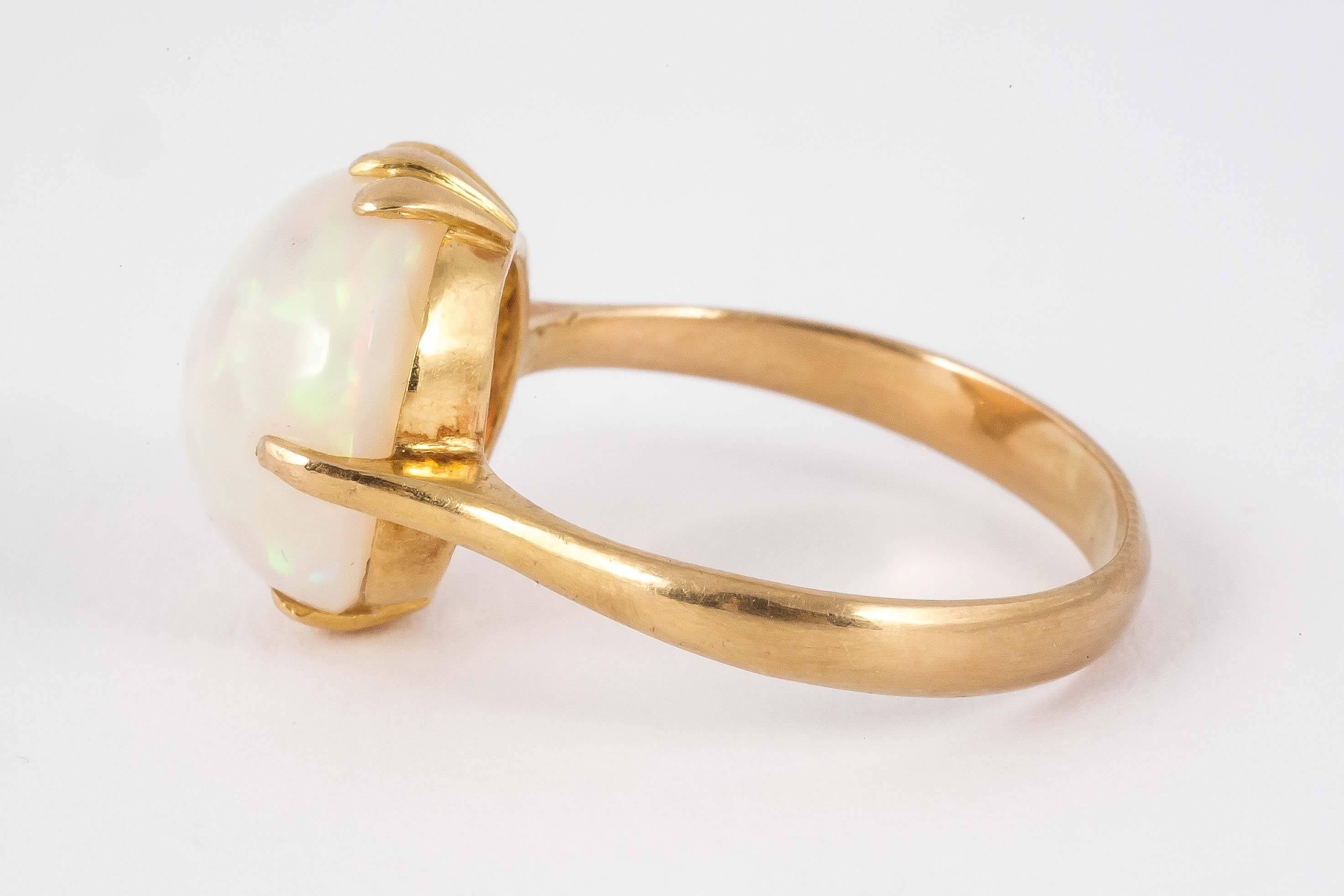 Cabochon Opal Gold Ring (Edwardian) im Angebot