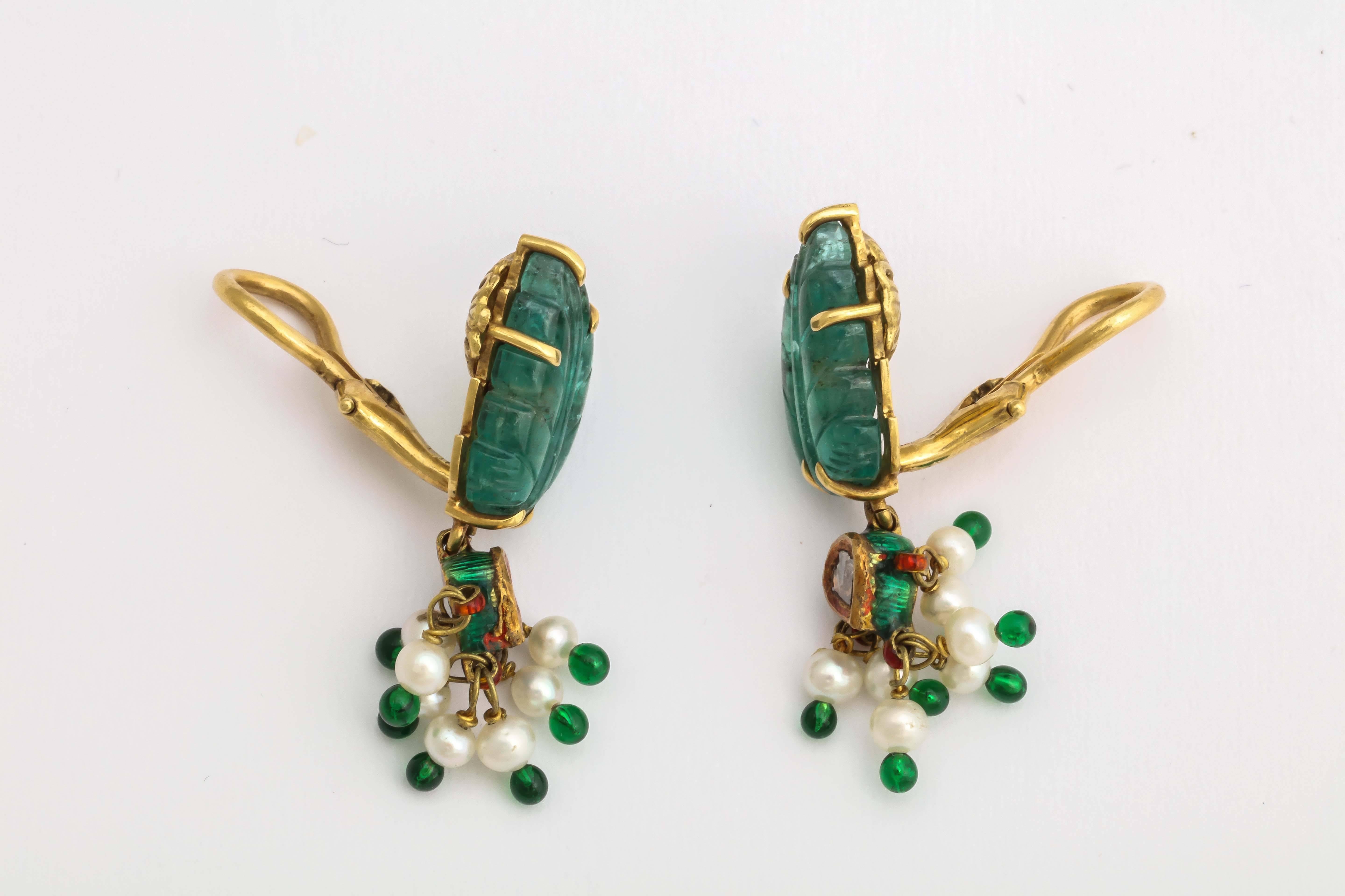 Stunning Carved Emerald Enamel Pearl Diamond Gold Clip Earrings In New Condition In TRYON, NC