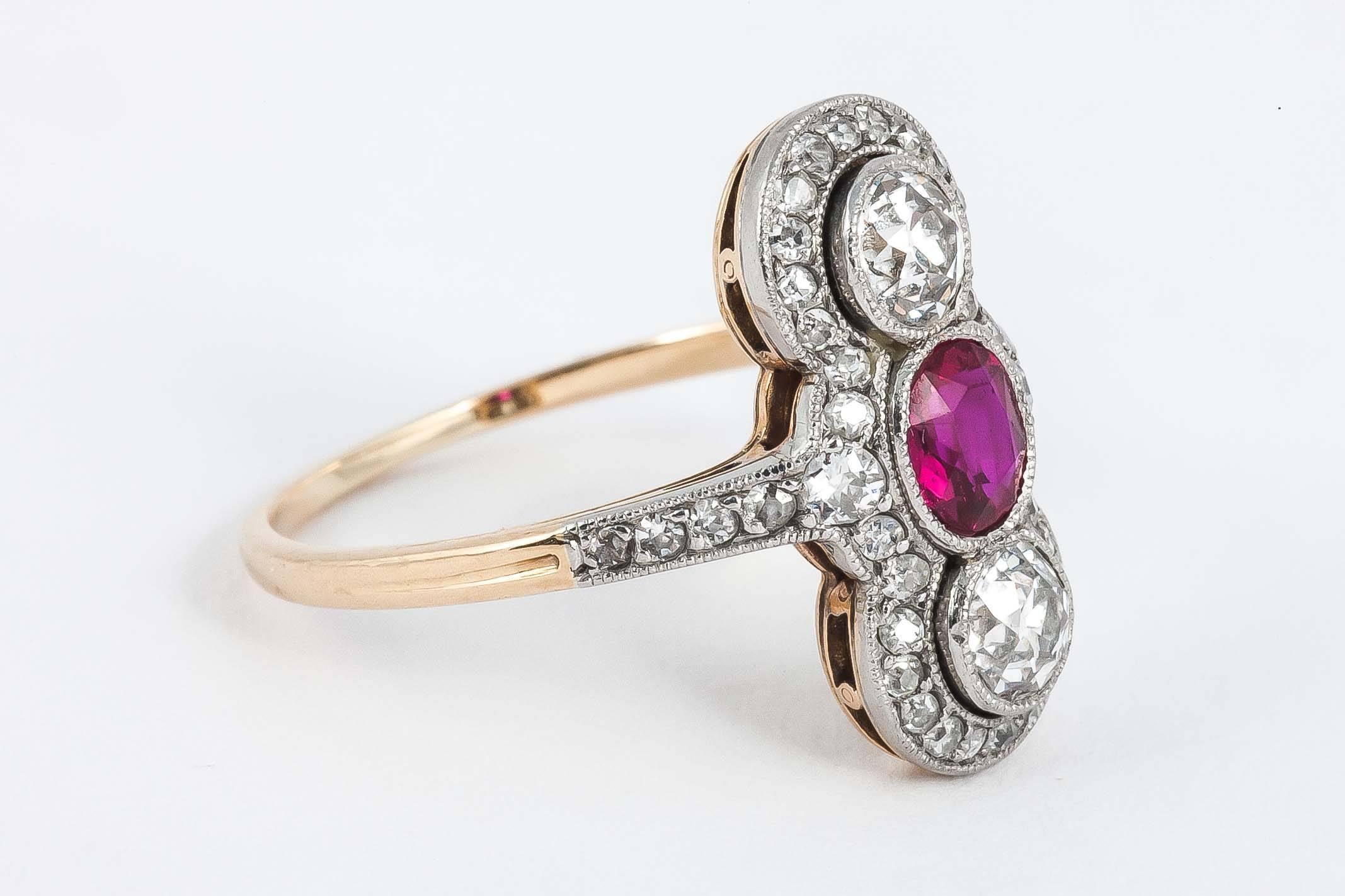 Fine Edwardian natural Ruby and Diamond, set in a 18ct Gold and platinum

Ring size Q