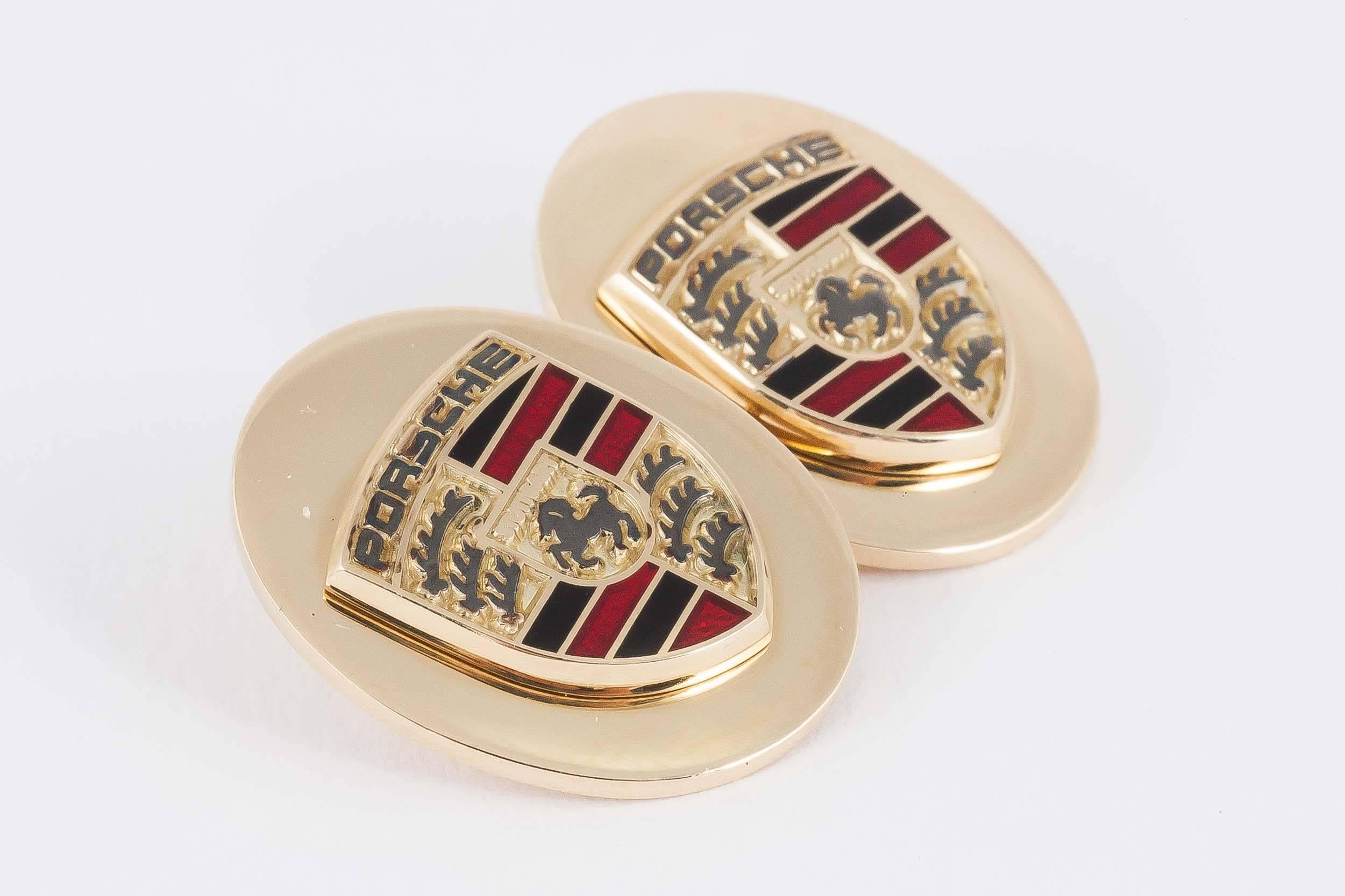 New Porsche Emblem Cufflinks in Heavy Quality 18 Carat Gold, English Made (Zeitgenössisch) im Angebot