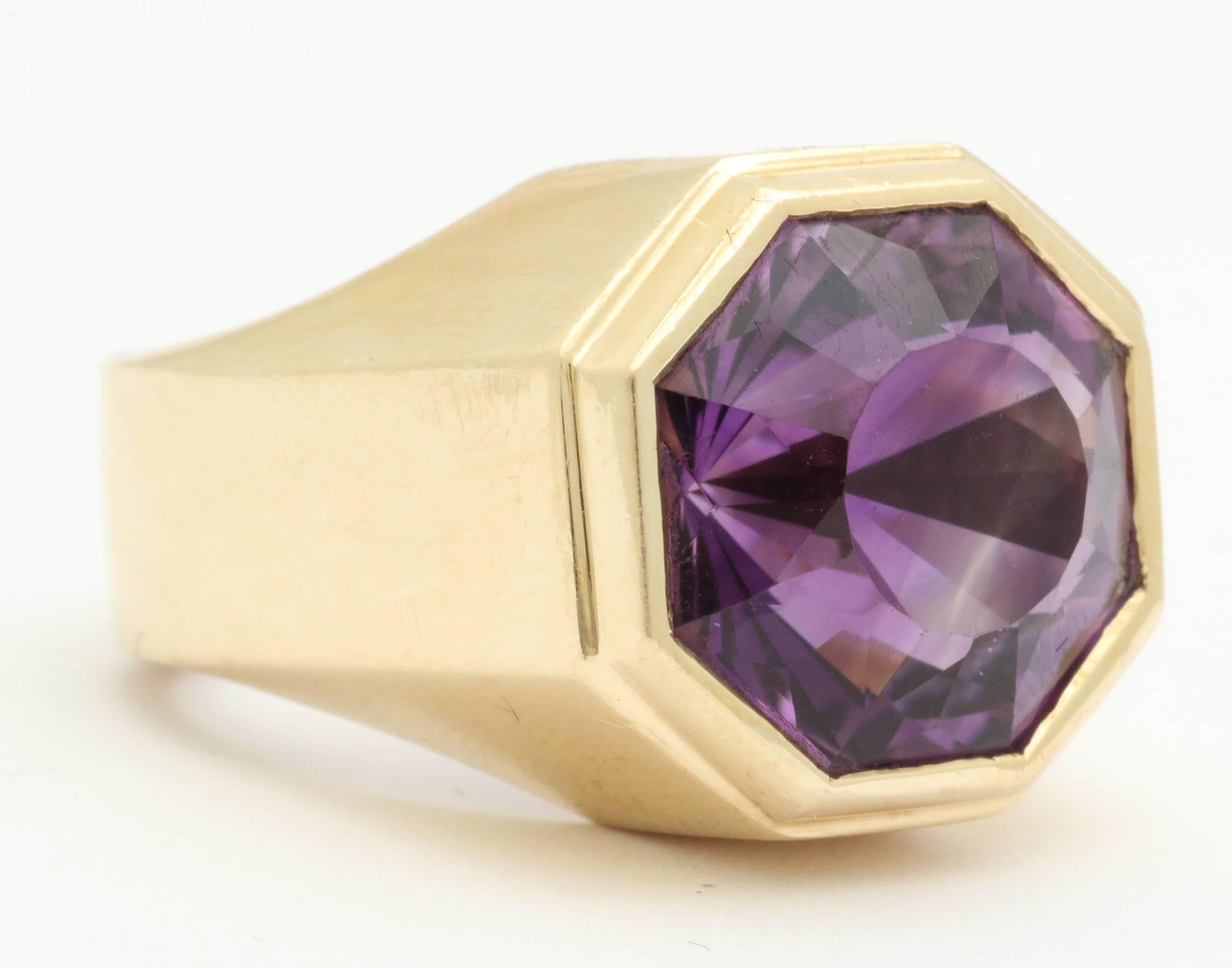Women's or Men's 1960s Chic Octagonal Spiral Cut Amethyst Gold Dome Style Ring