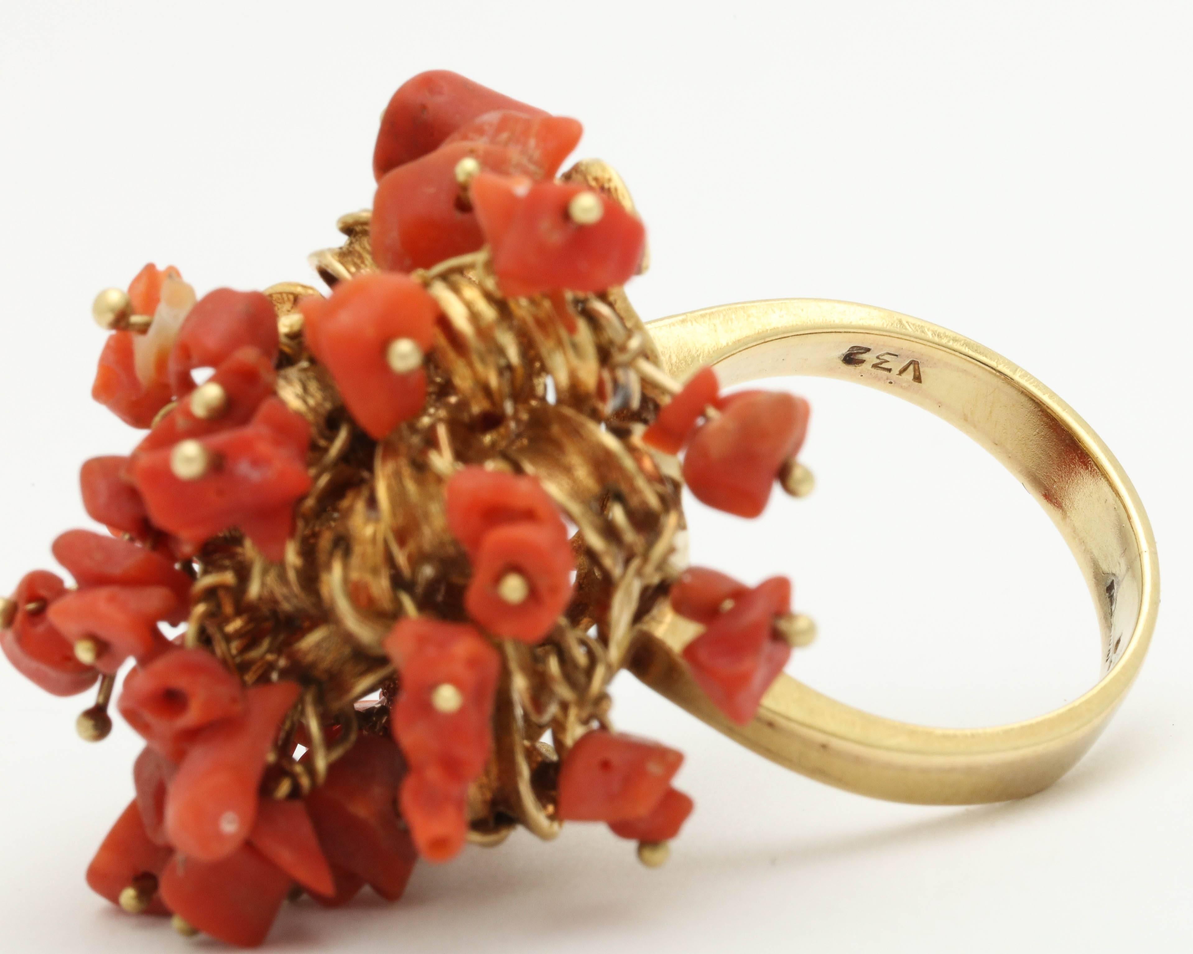 1960s Moveable Coral Gold Sea Urchin Ring For Sale 2