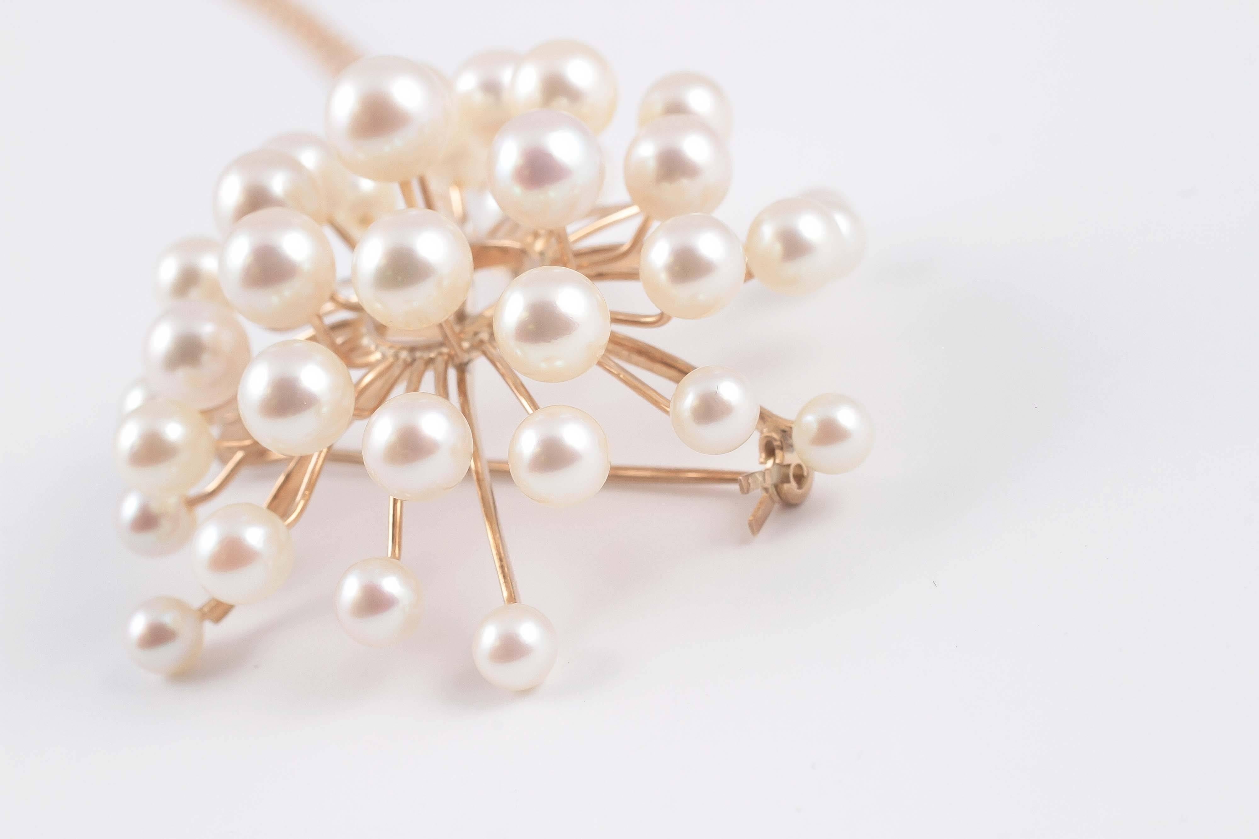 1970's Gold Pin Pendant in a Spray of Cultured Pearls 4